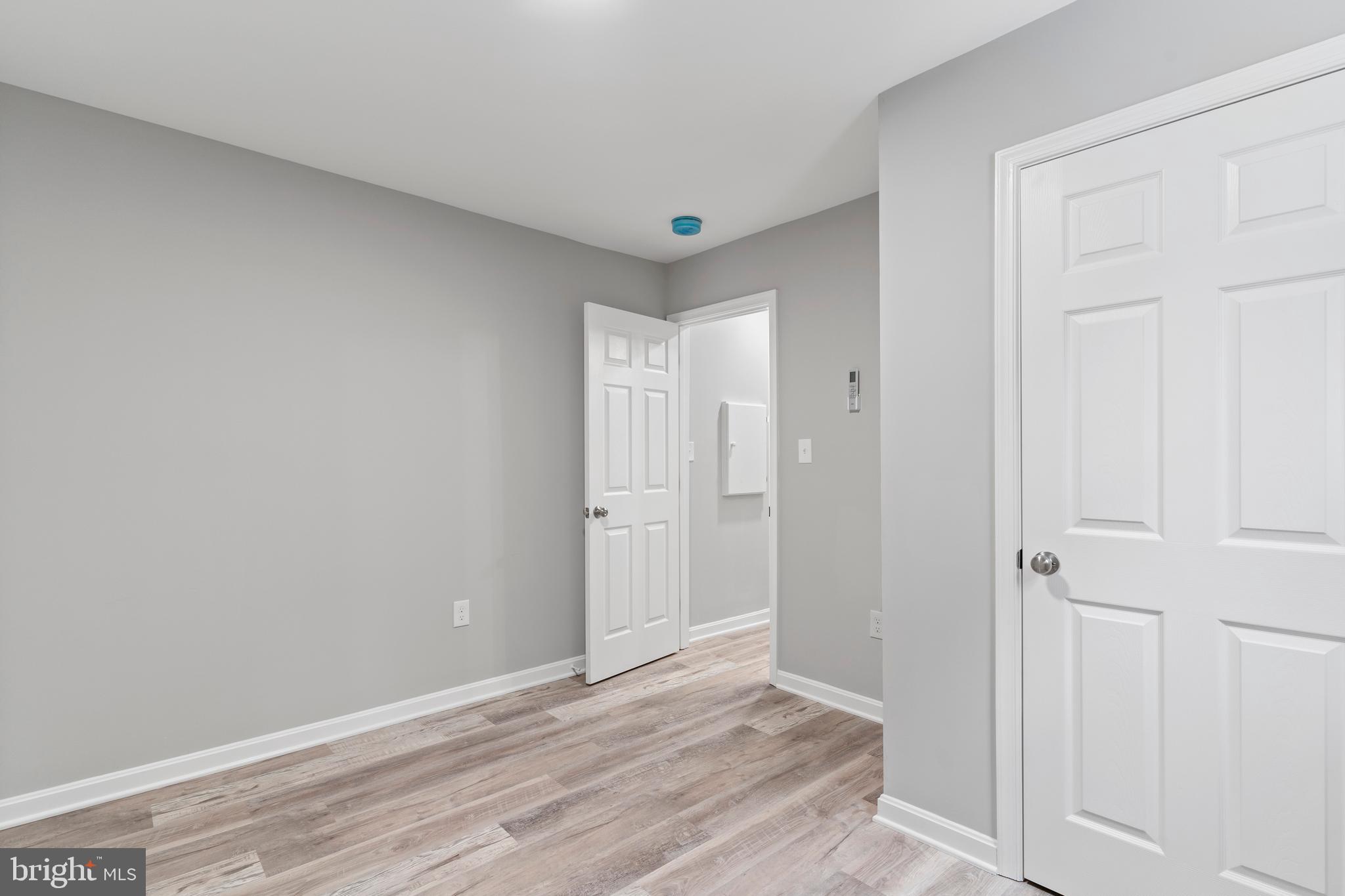 HOLLYWOOD - Residential Lease