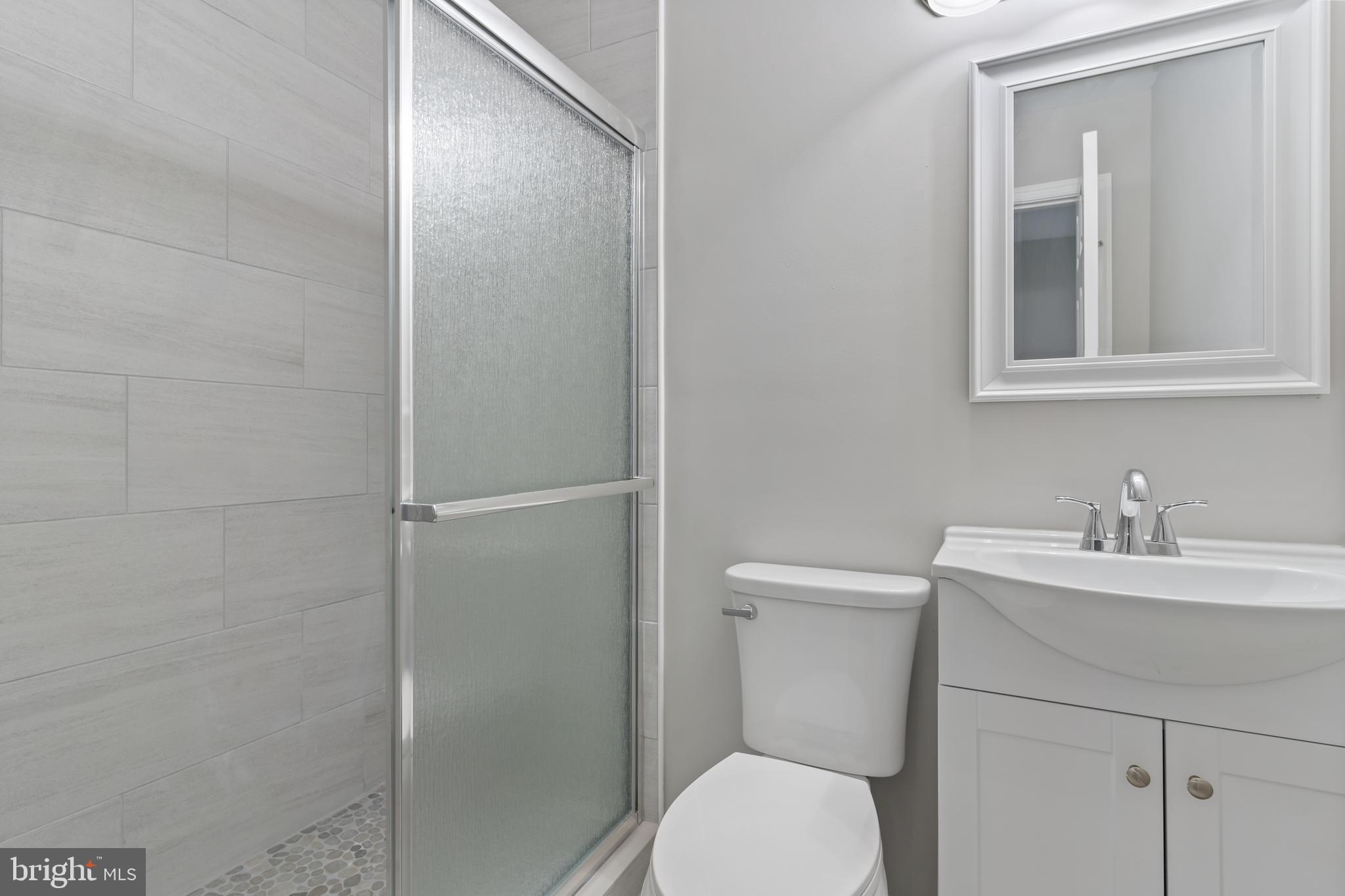 HOLLYWOOD - Residential Lease