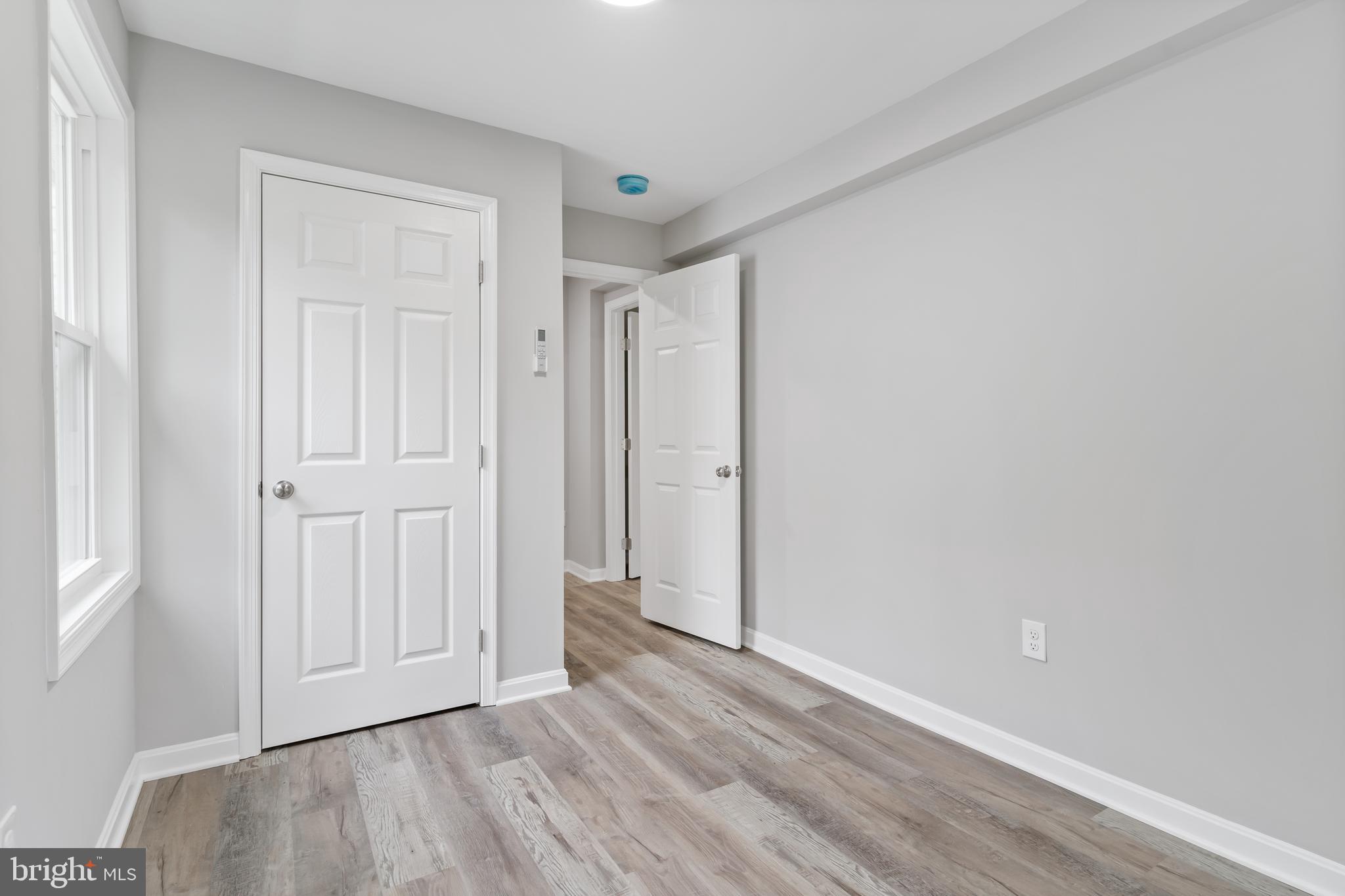 HOLLYWOOD - Residential Lease