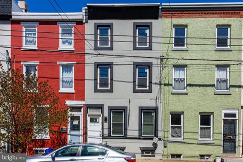 Photo of 2526 Coral St, PHILADELPHIA, PA 19125 (MLS # PAPH2603210)