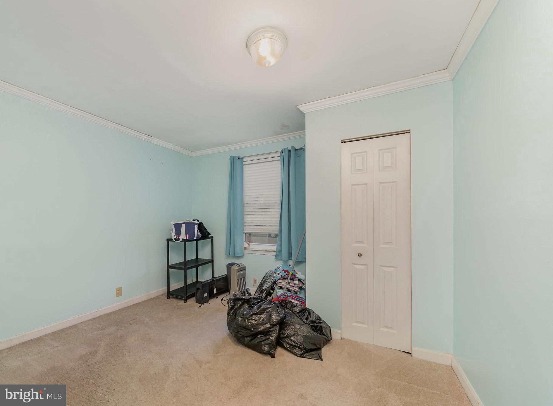 GRAY MANOR - Residential