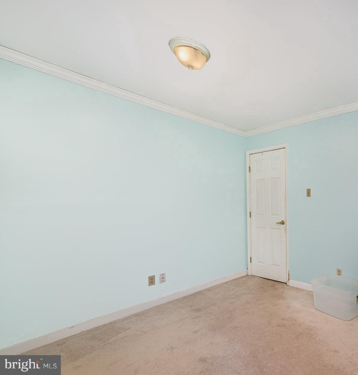 GRAY MANOR - Residential