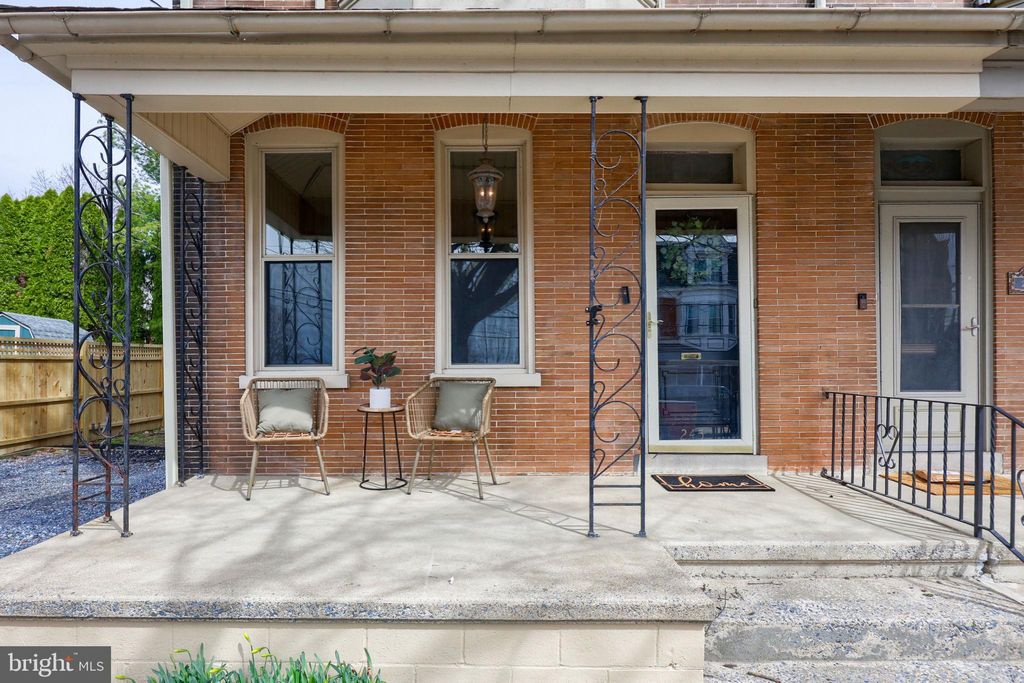 Photo of 245 N 4th Street, COLUMBIA, PA 17512 (MLS # PALA2084598)