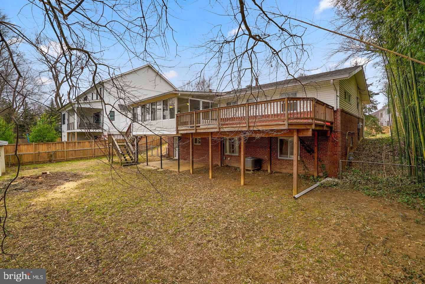 BROYHILLS MCLEAN ESTATES - Residential Lease