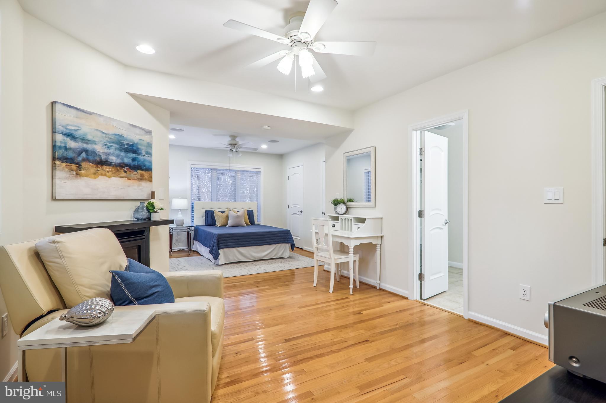 DUNLOP HILLS - Residential