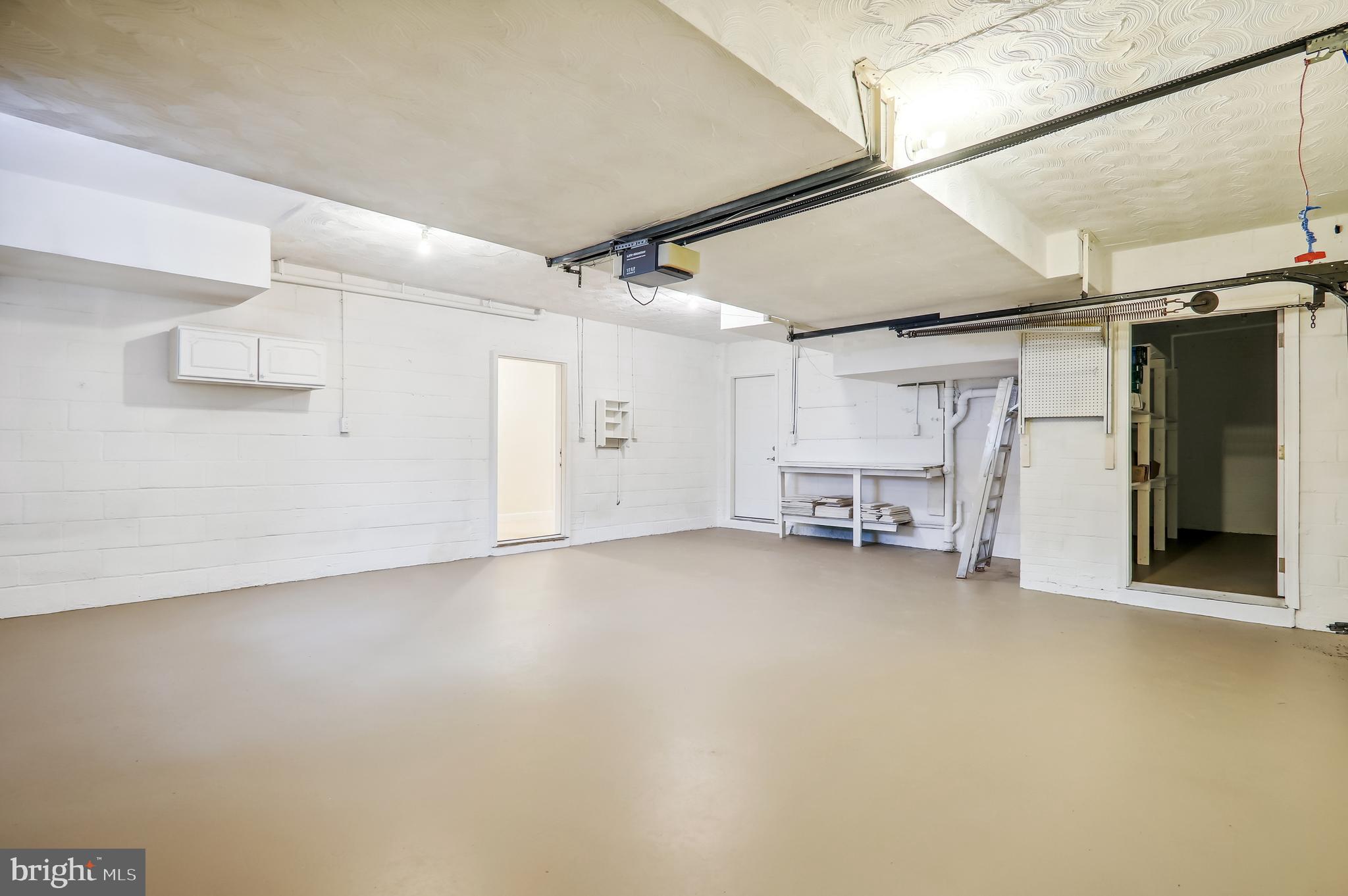 DUNLOP HILLS - Residential