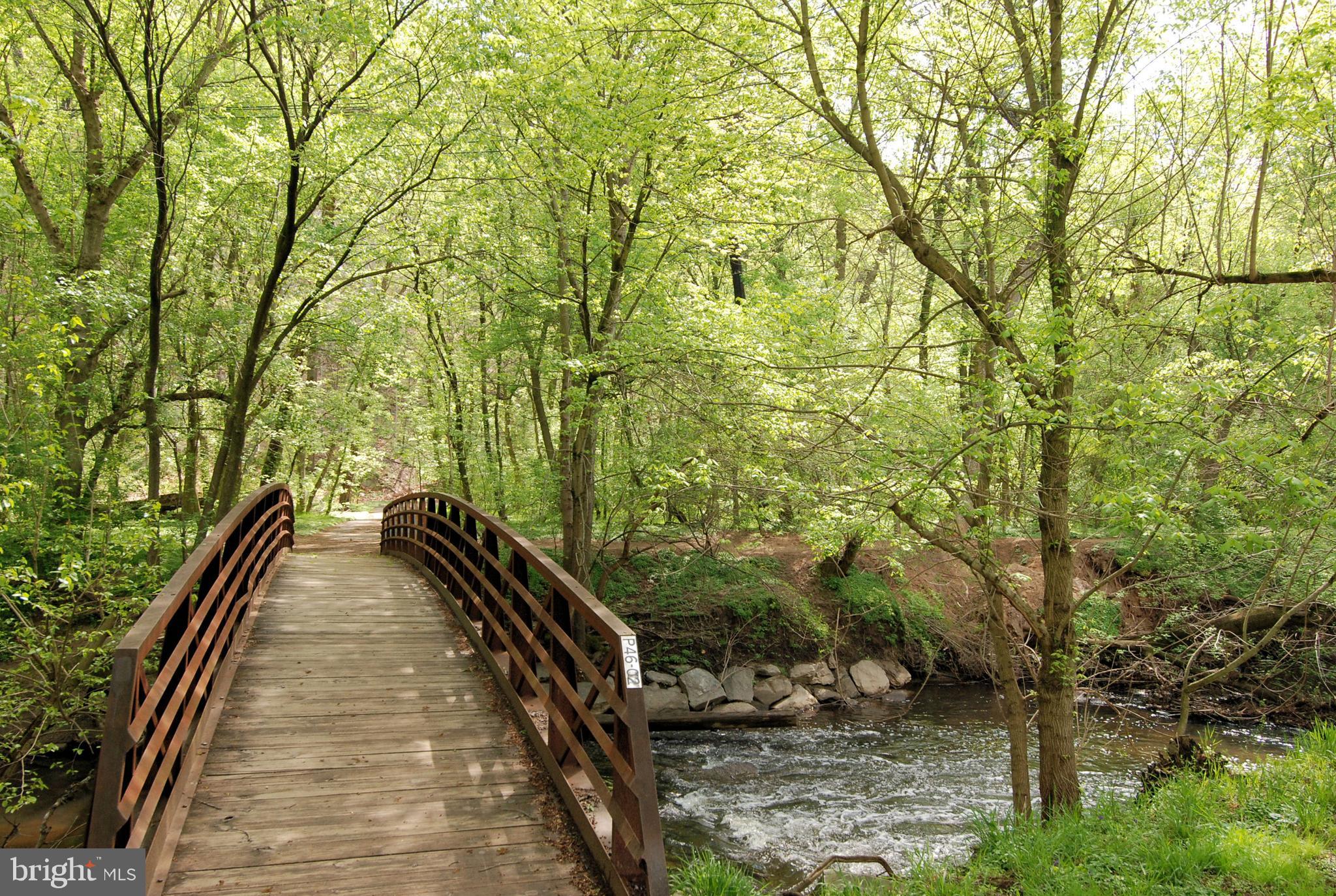 DUNLOP HILLS - Residential