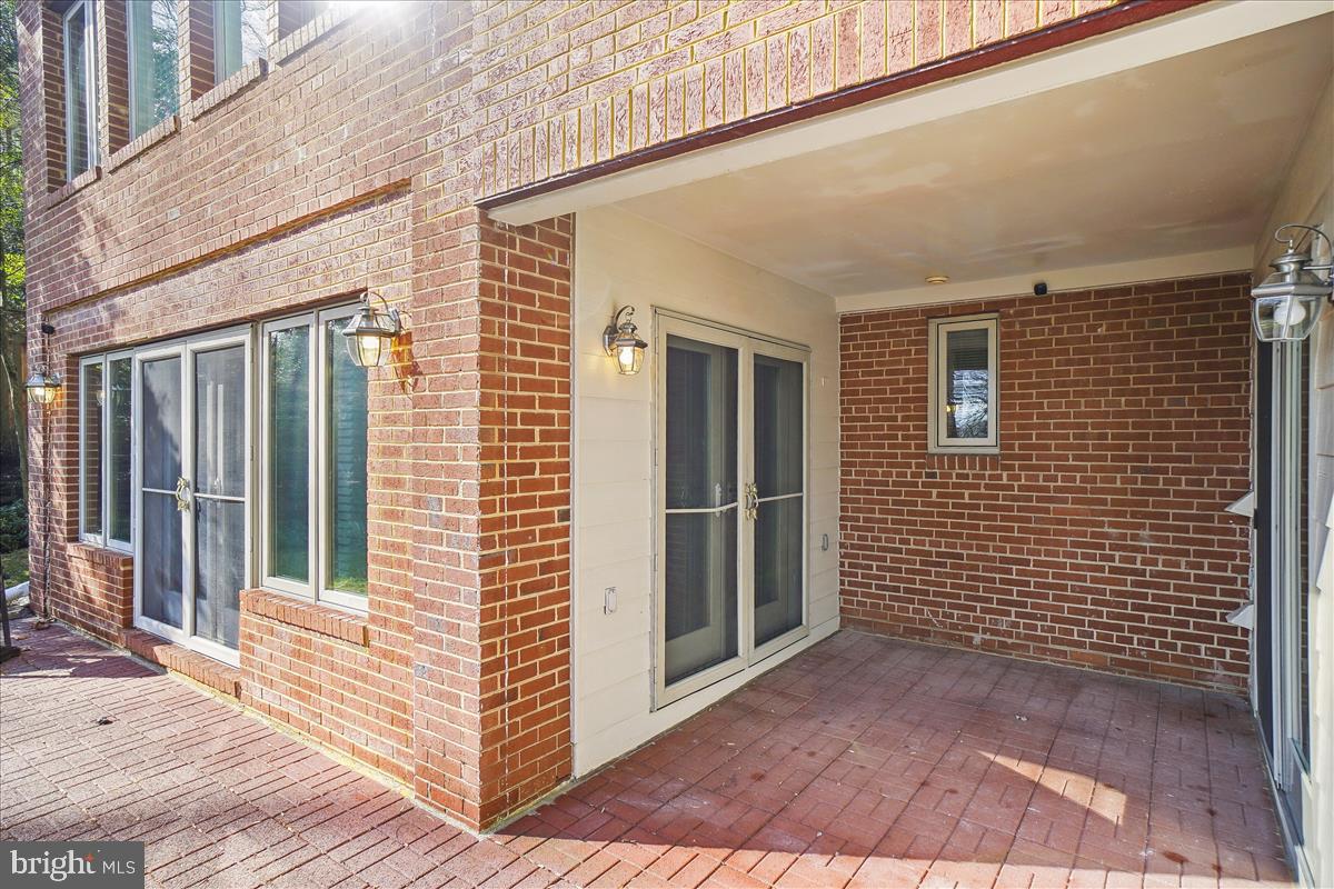 DUNLOP HILLS - Residential