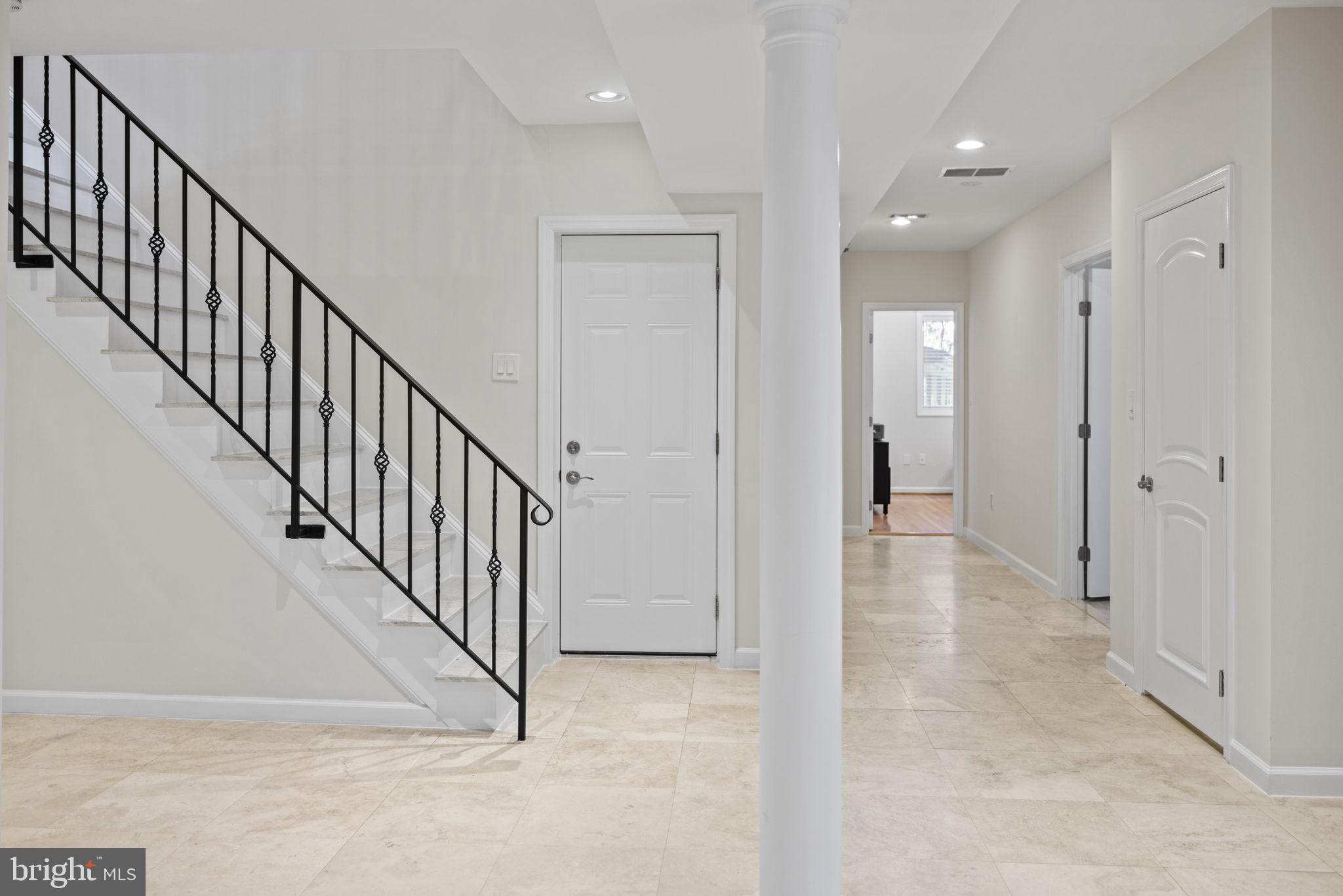 DUNLOP HILLS - Residential