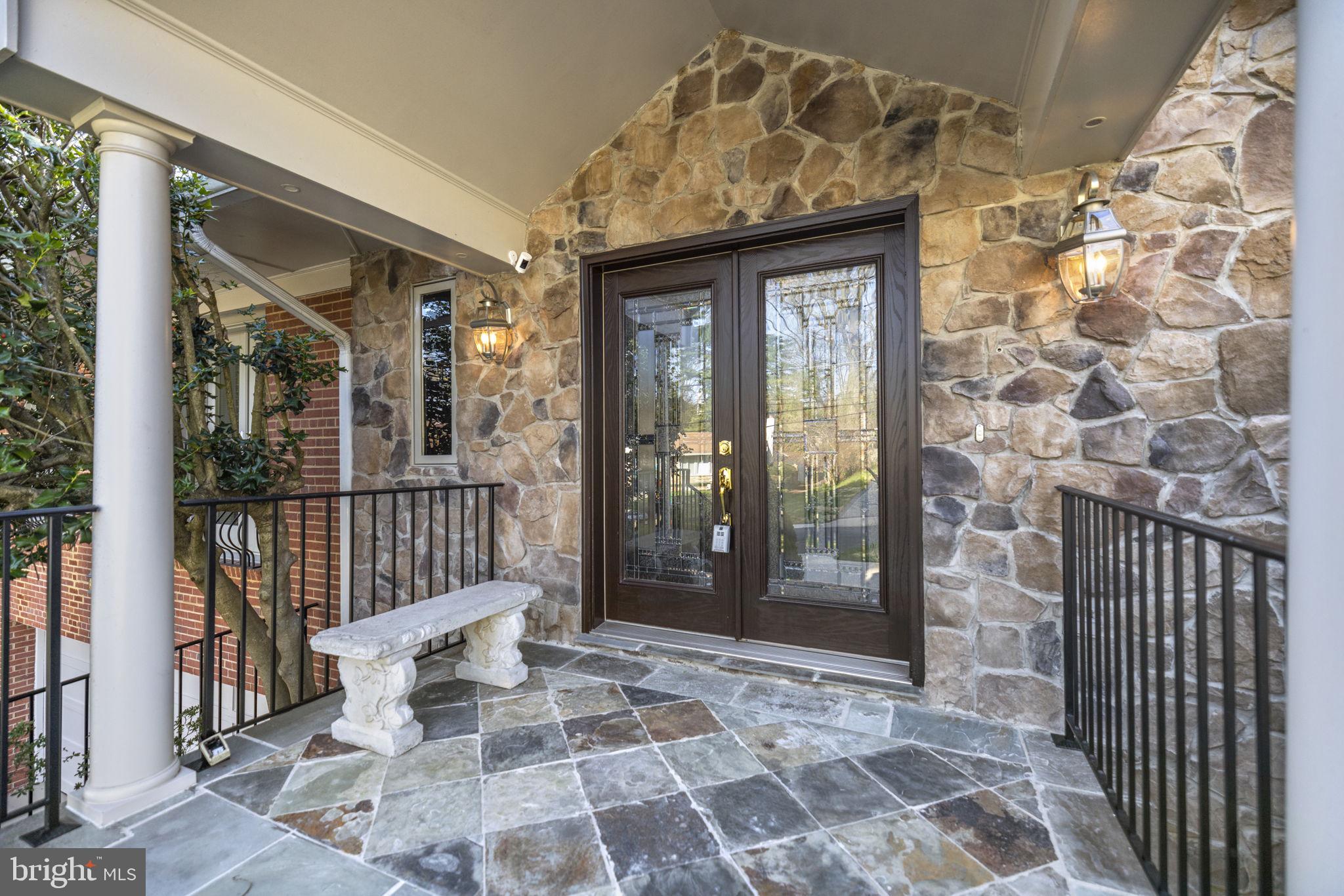 DUNLOP HILLS - Residential