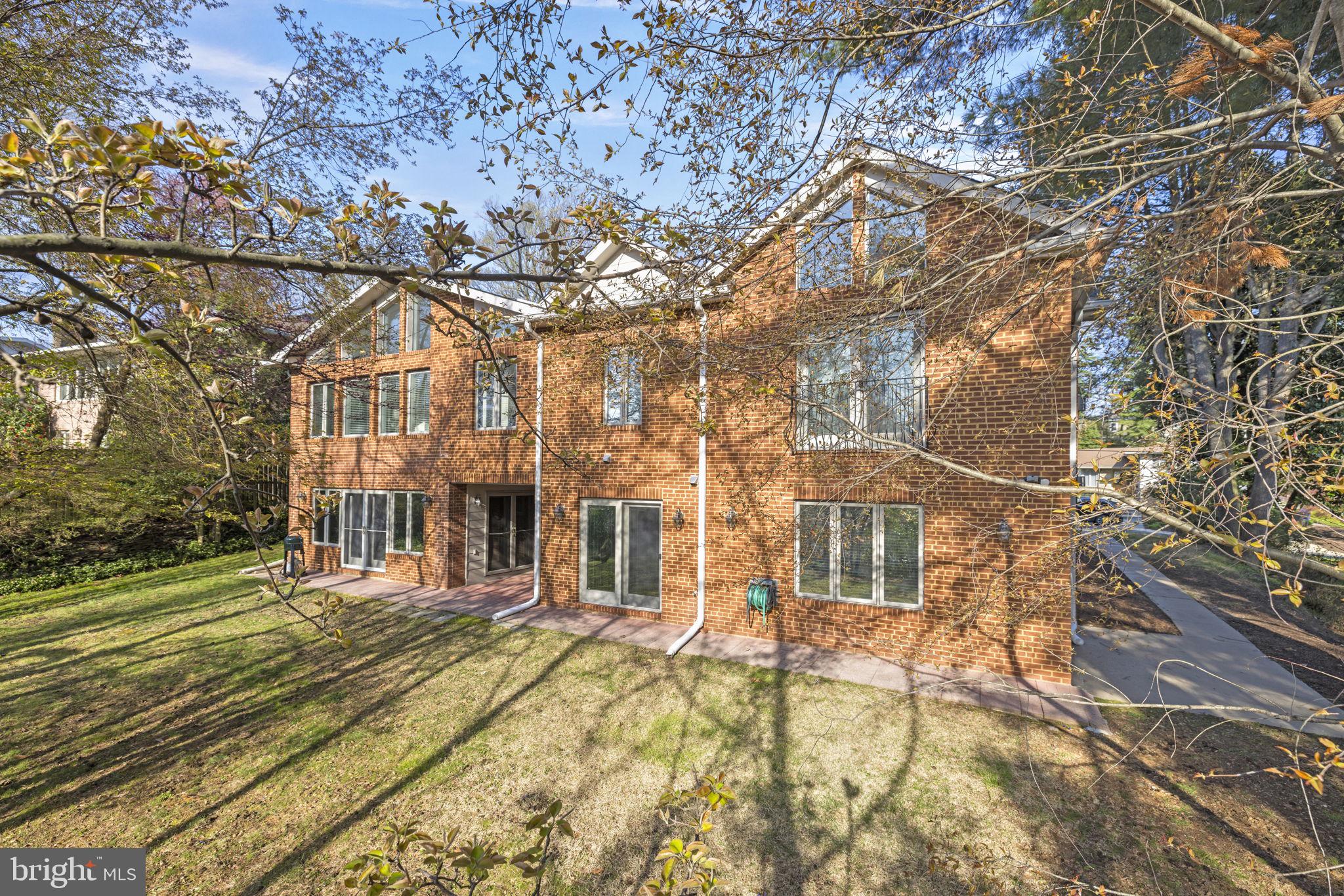 DUNLOP HILLS - Residential