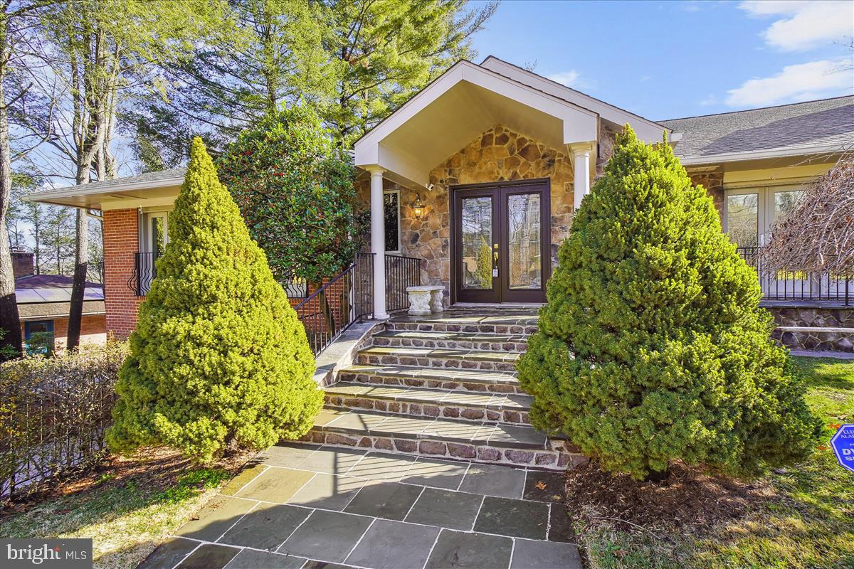 DUNLOP HILLS - Residential