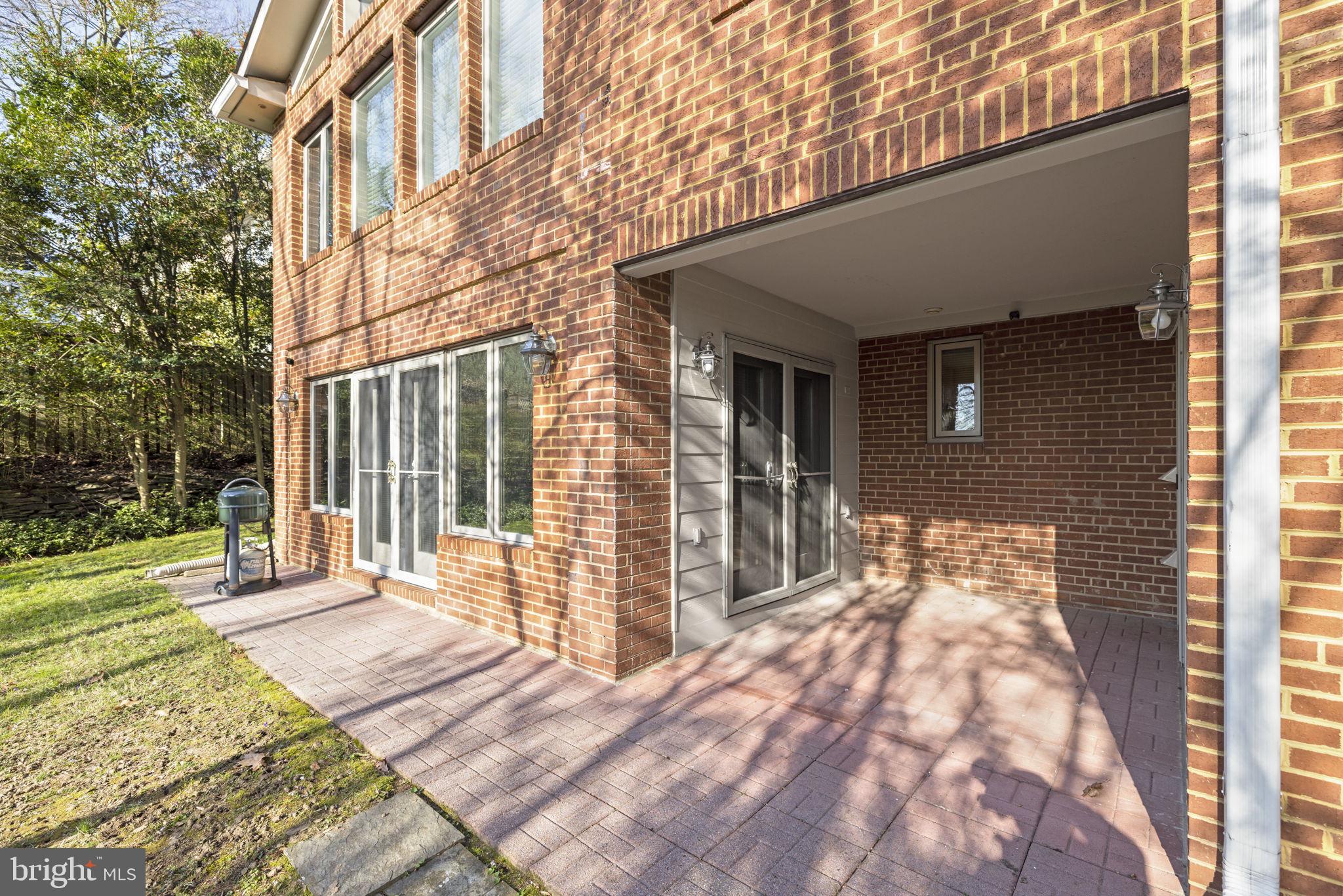 DUNLOP HILLS - Residential