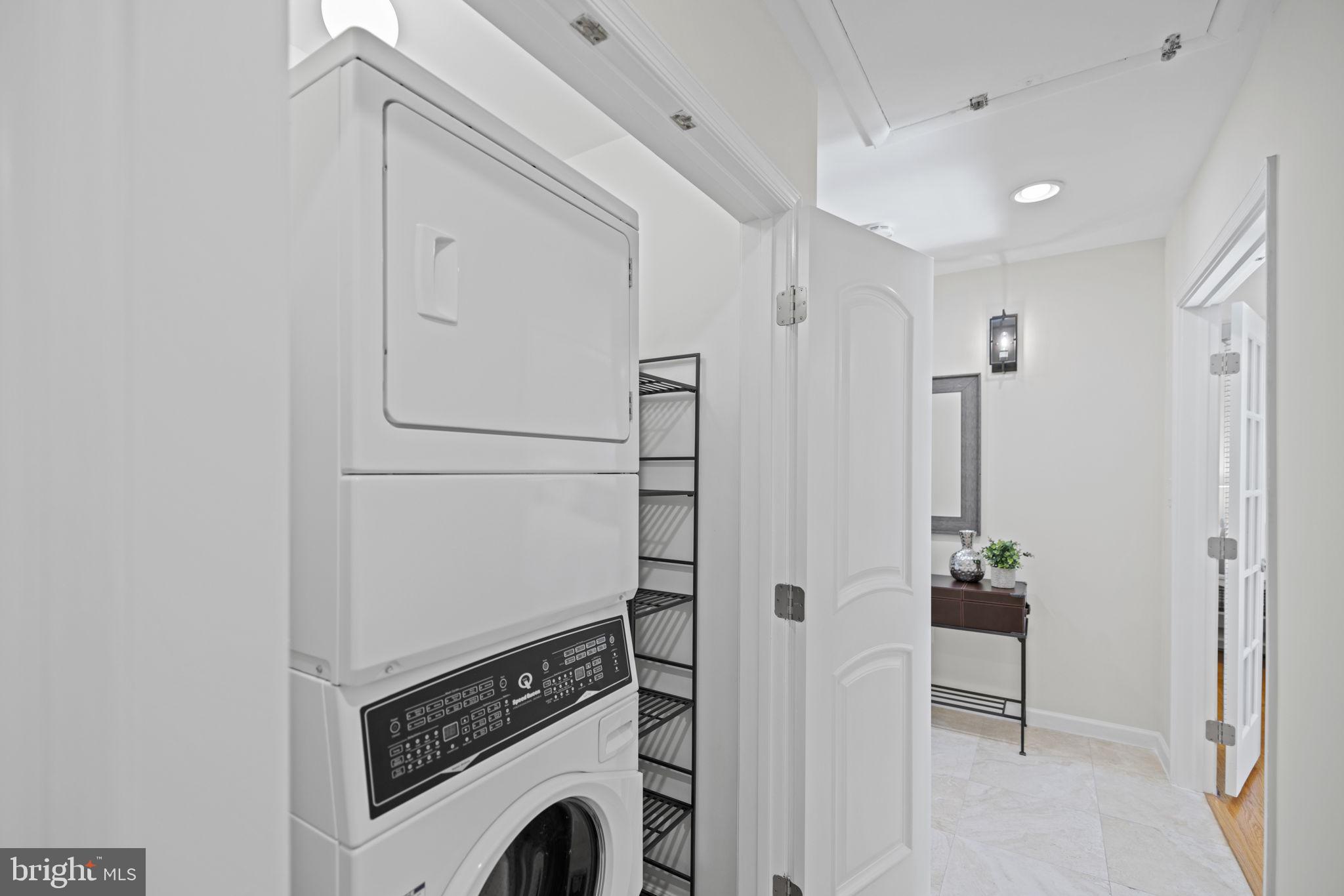 DUNLOP HILLS - Residential