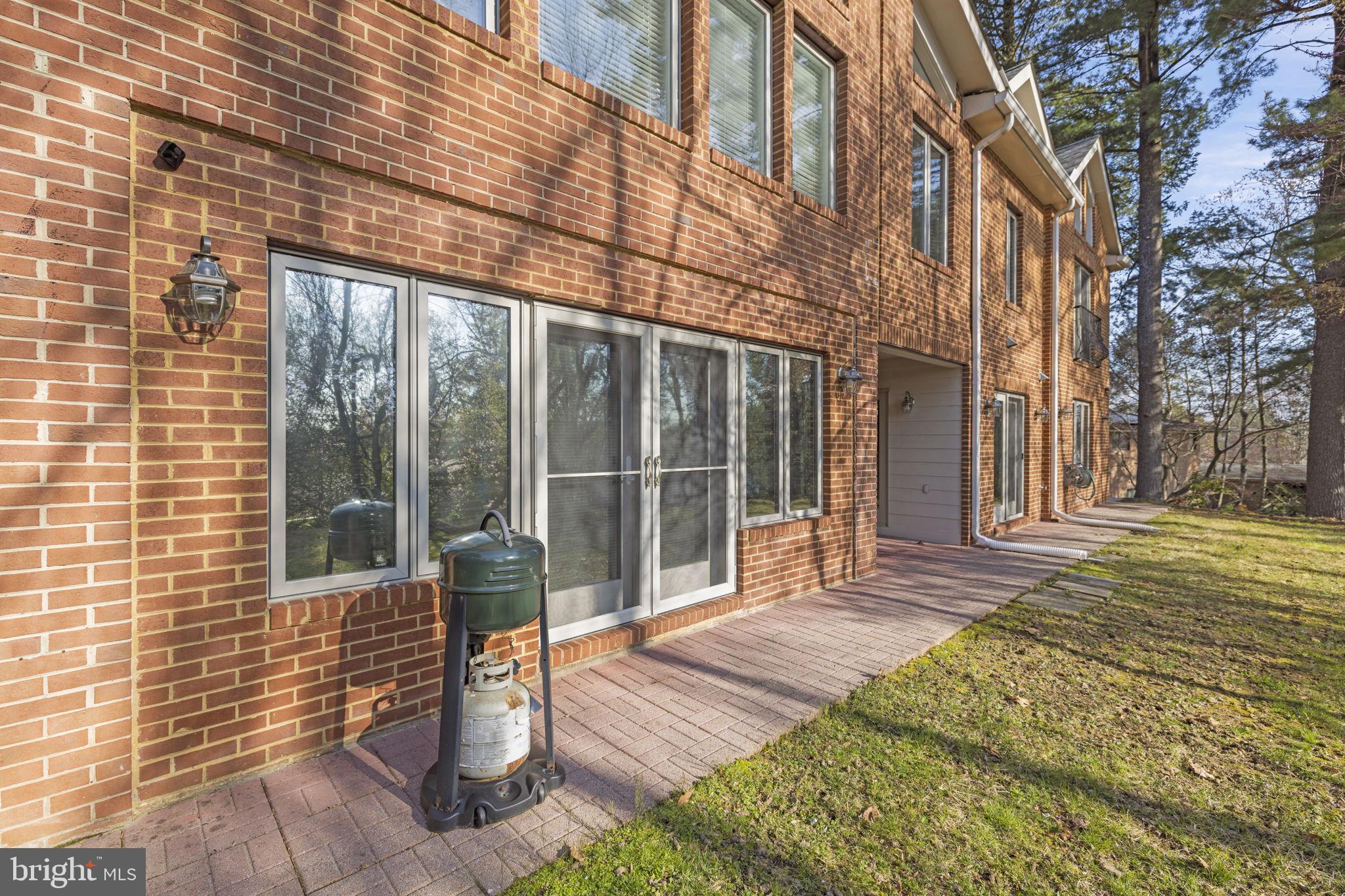 DUNLOP HILLS - Residential