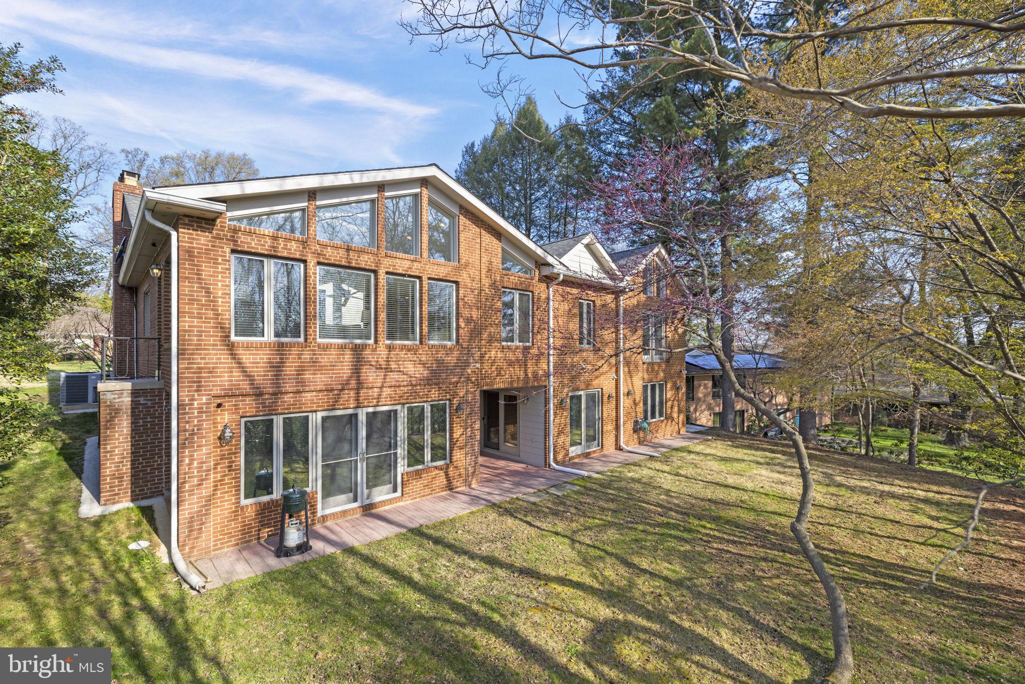 DUNLOP HILLS - Residential