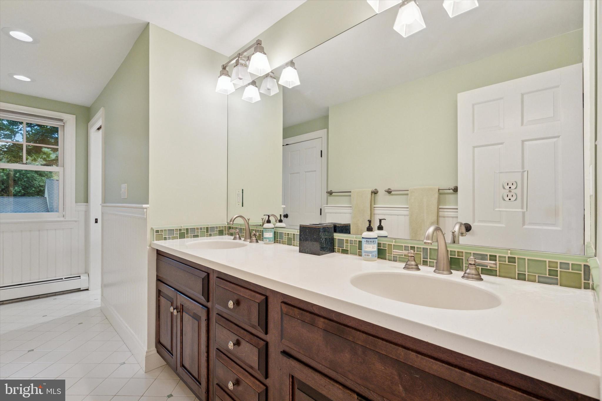 WOODLEA-CONESTOGA - Residential