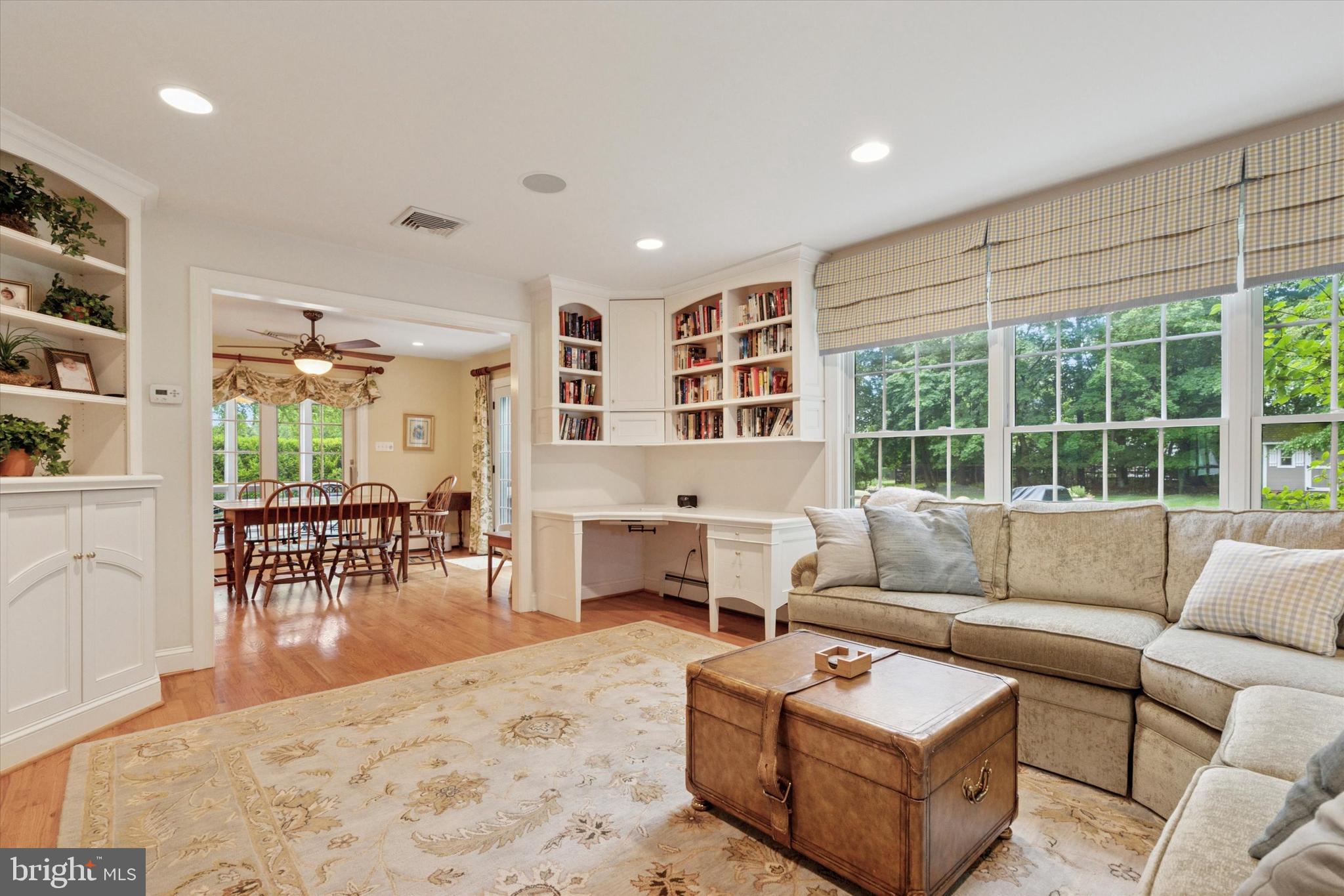 WOODLEA-CONESTOGA - Residential