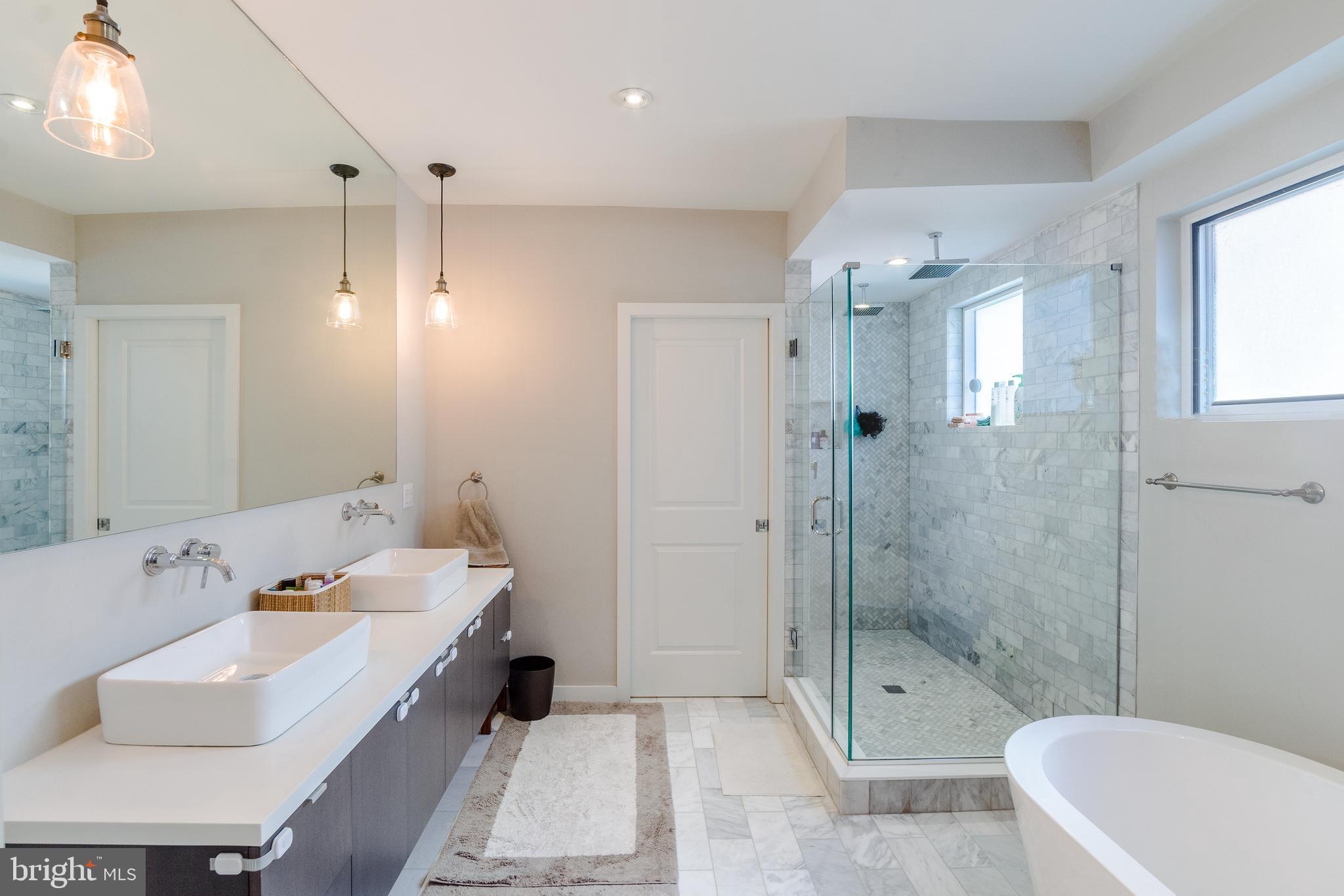 FISHTOWN - Residential Lease