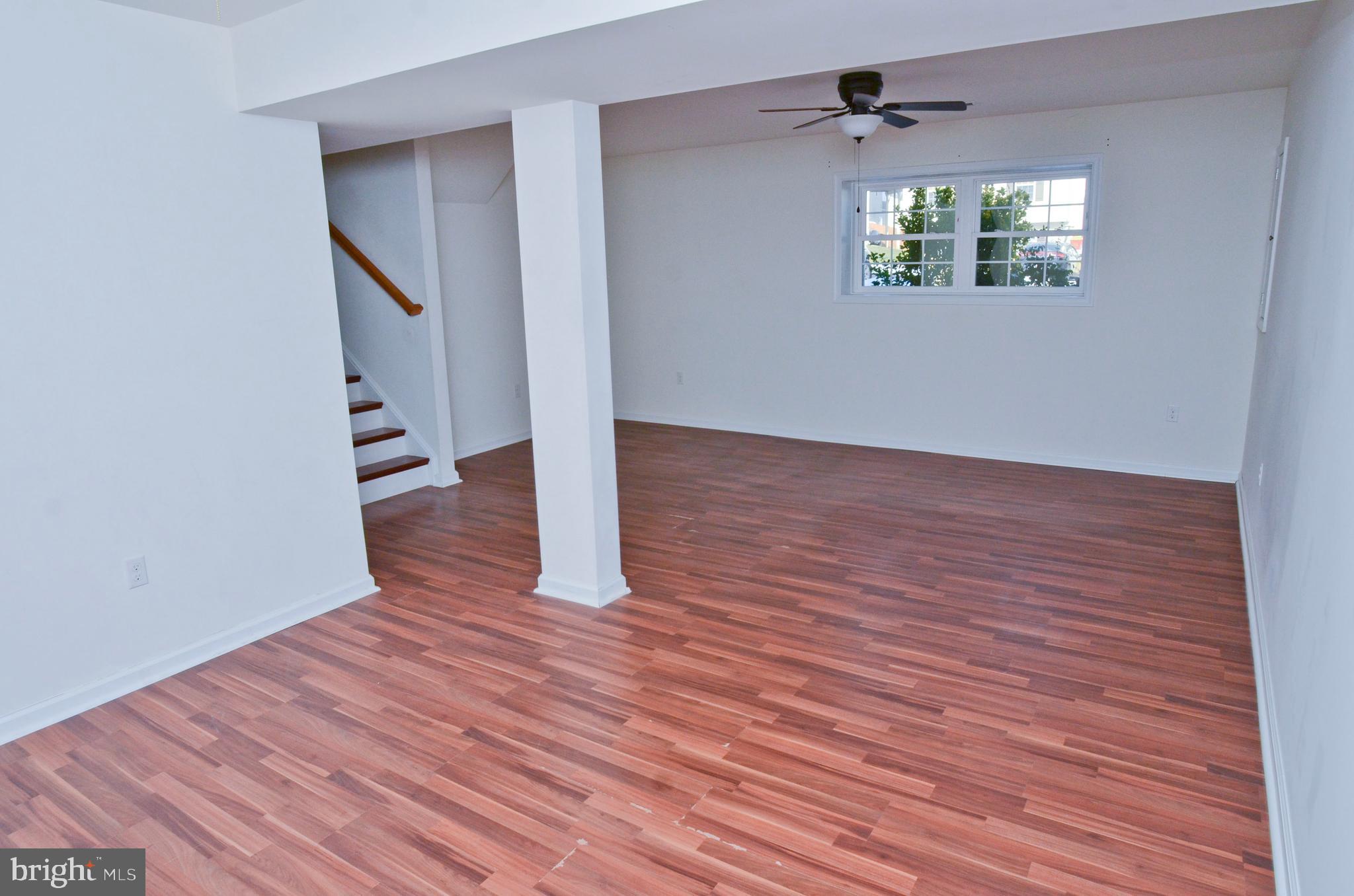 INWOOD MEADOWS - Residential