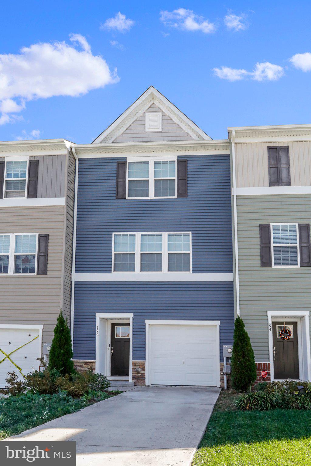 BERKELEY RIDGE - Residential Lease