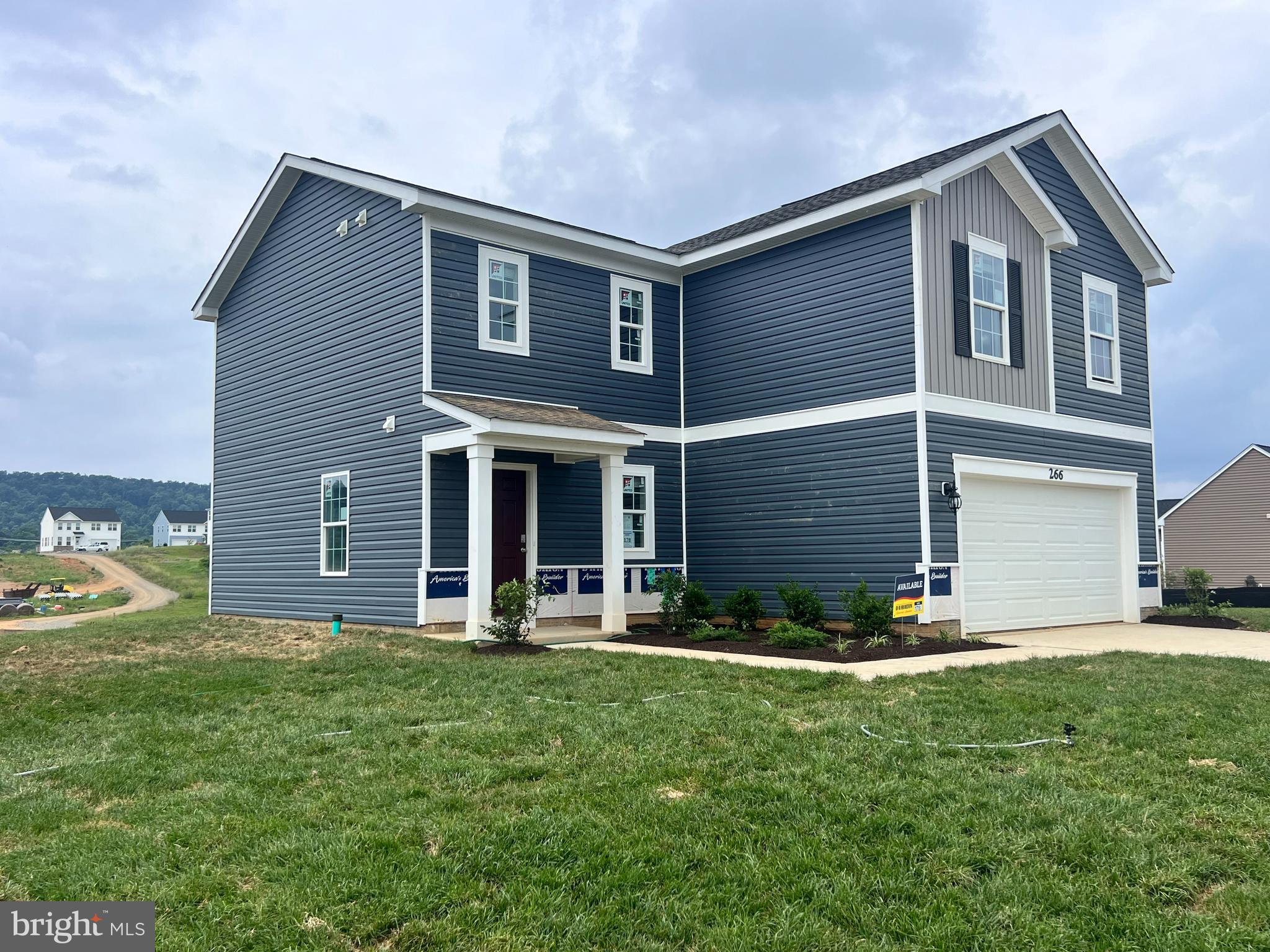 RED HILL - Residential