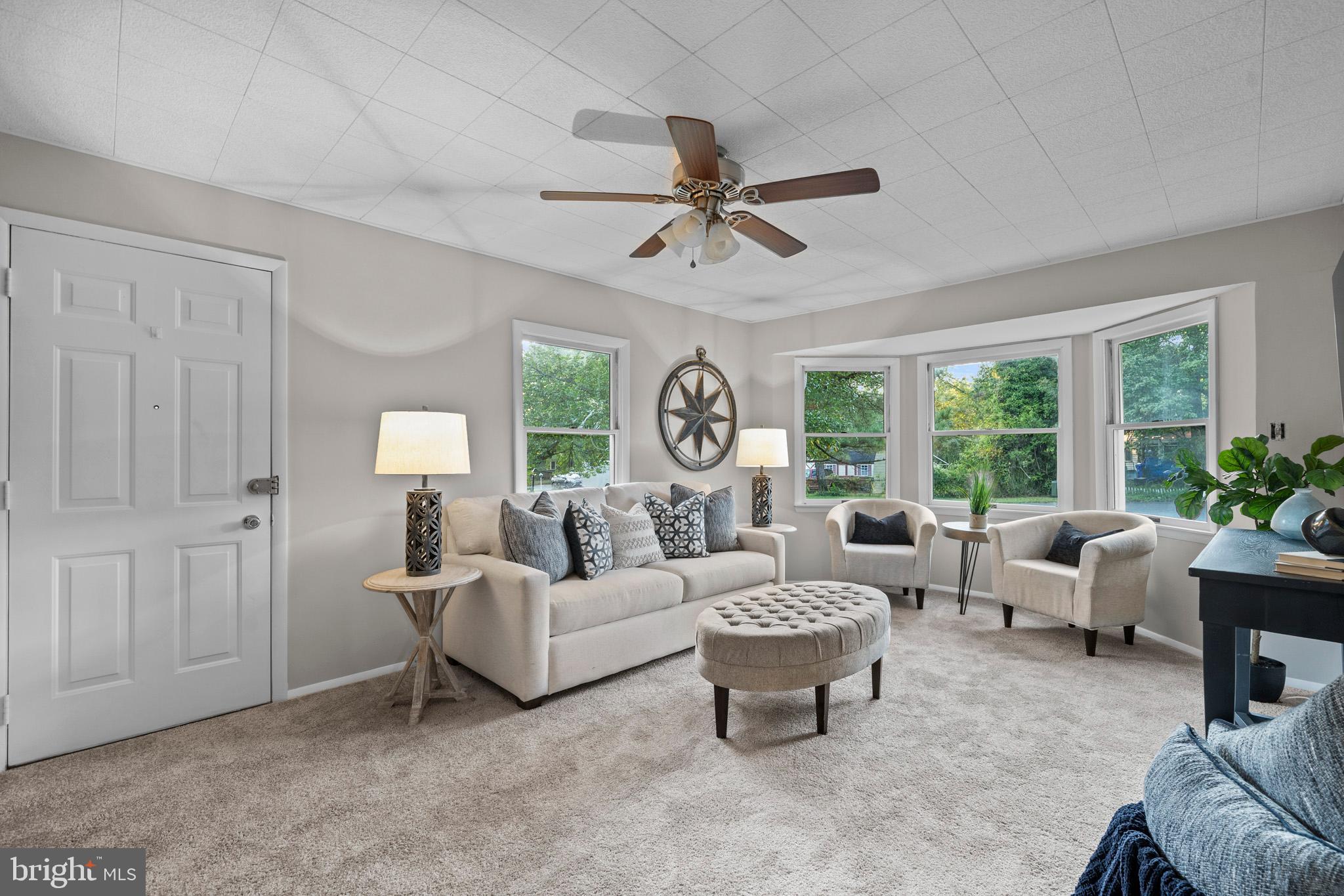 INDIAN HEAD MANOR - Residential