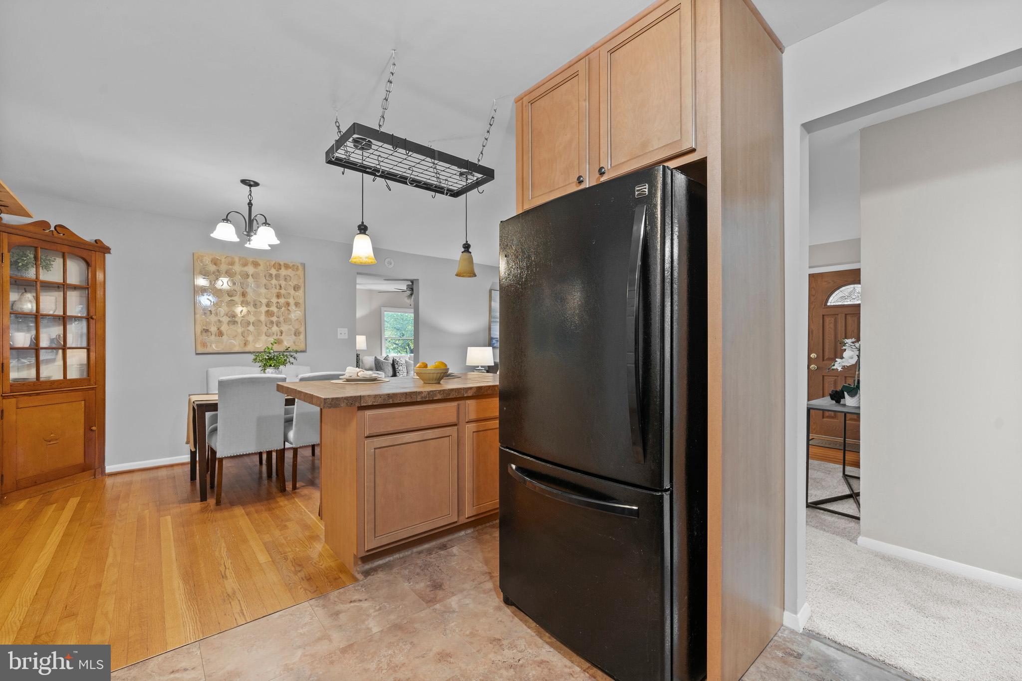 INDIAN HEAD MANOR - Residential