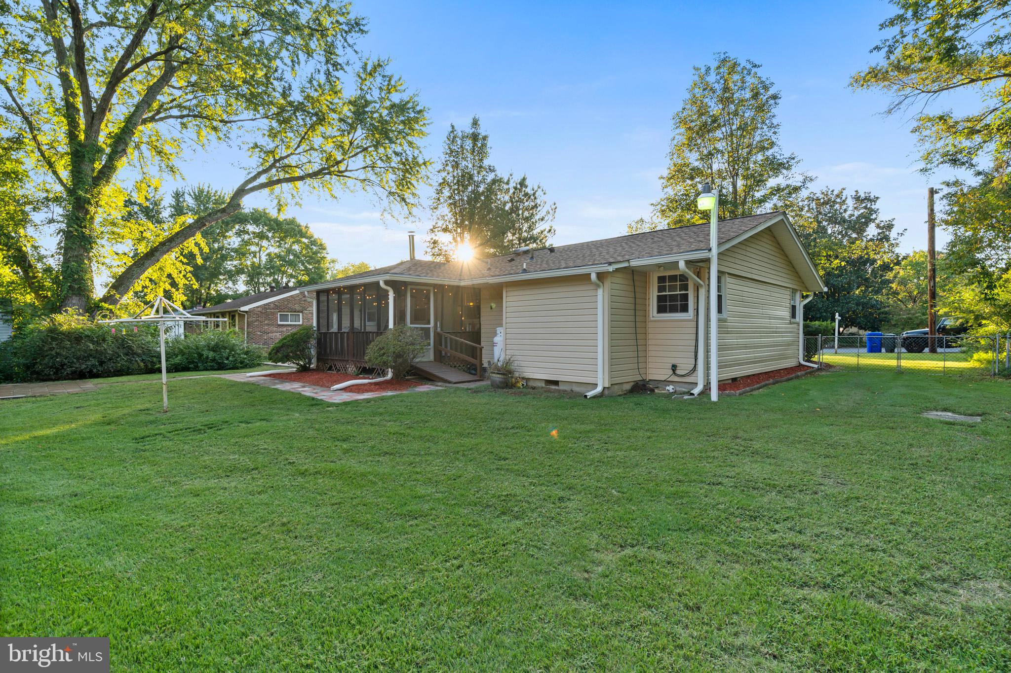 INDIAN HEAD MANOR - Residential