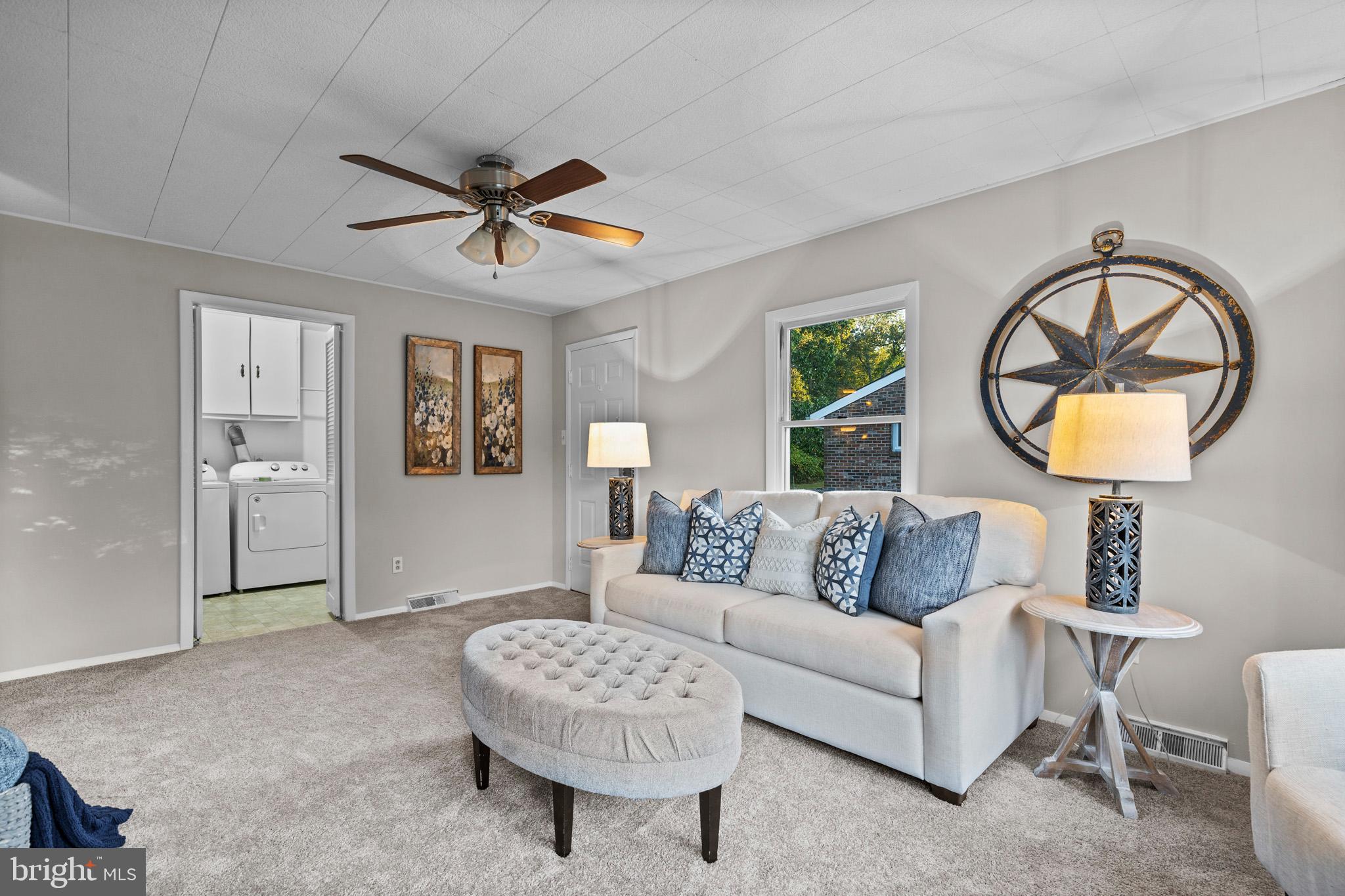 INDIAN HEAD MANOR - Residential