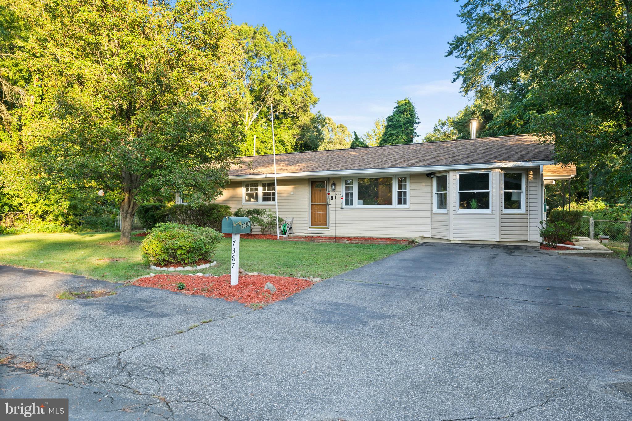 INDIAN HEAD MANOR - Residential