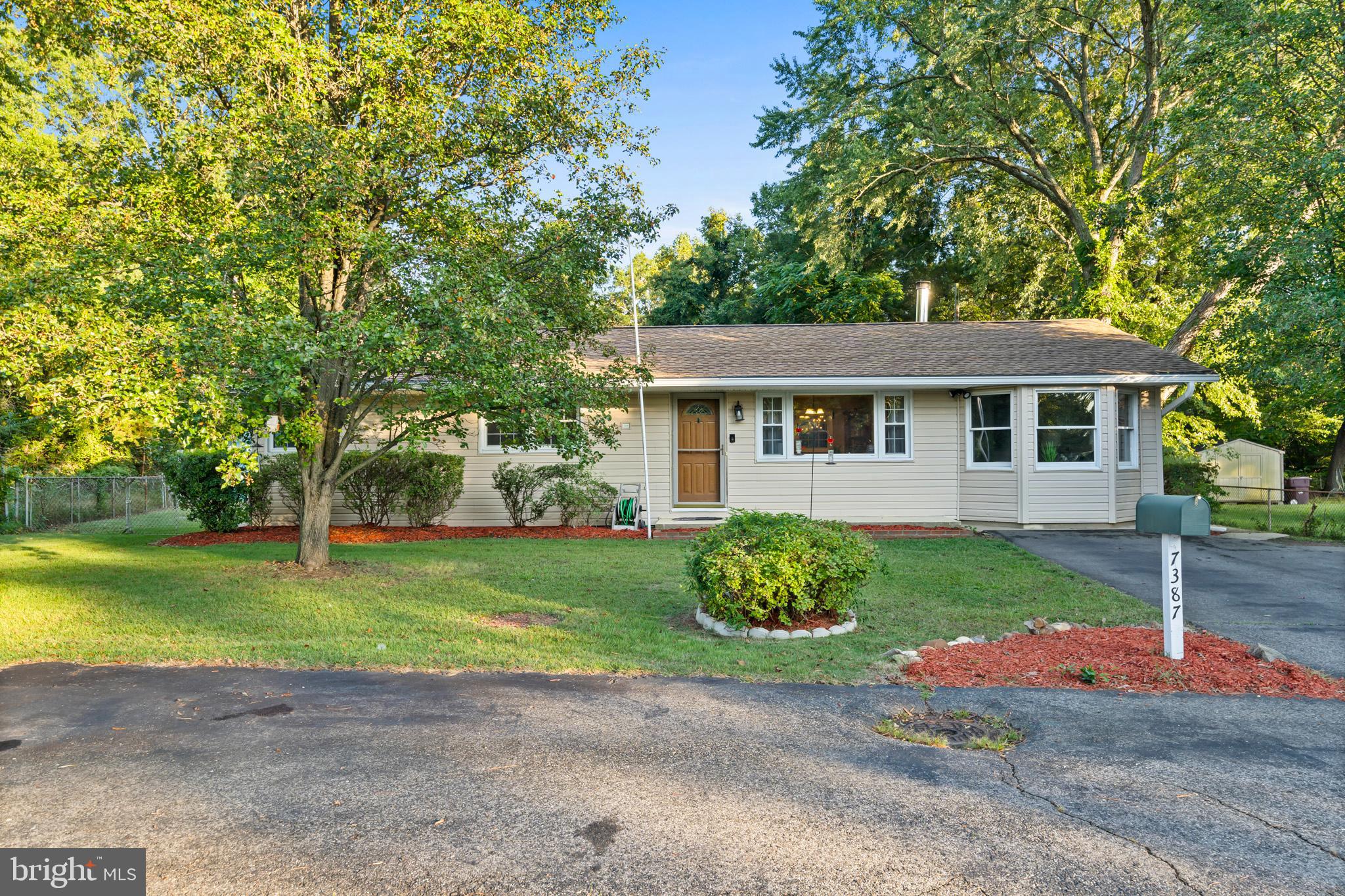 INDIAN HEAD MANOR - Residential