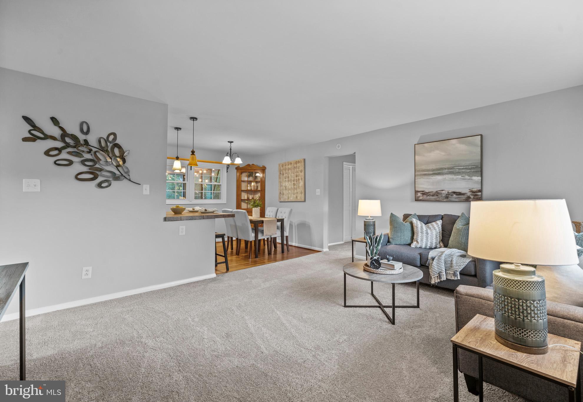 INDIAN HEAD MANOR - Residential