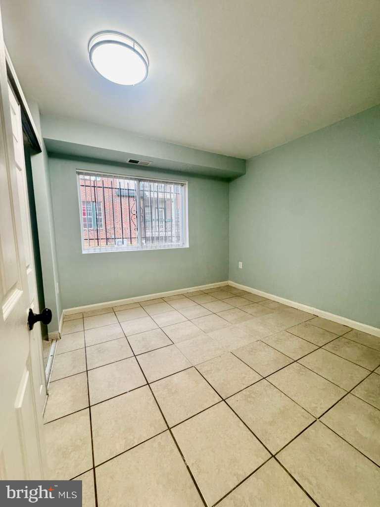 ADELPHI - Residential