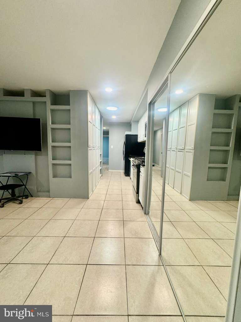 ADELPHI - Residential