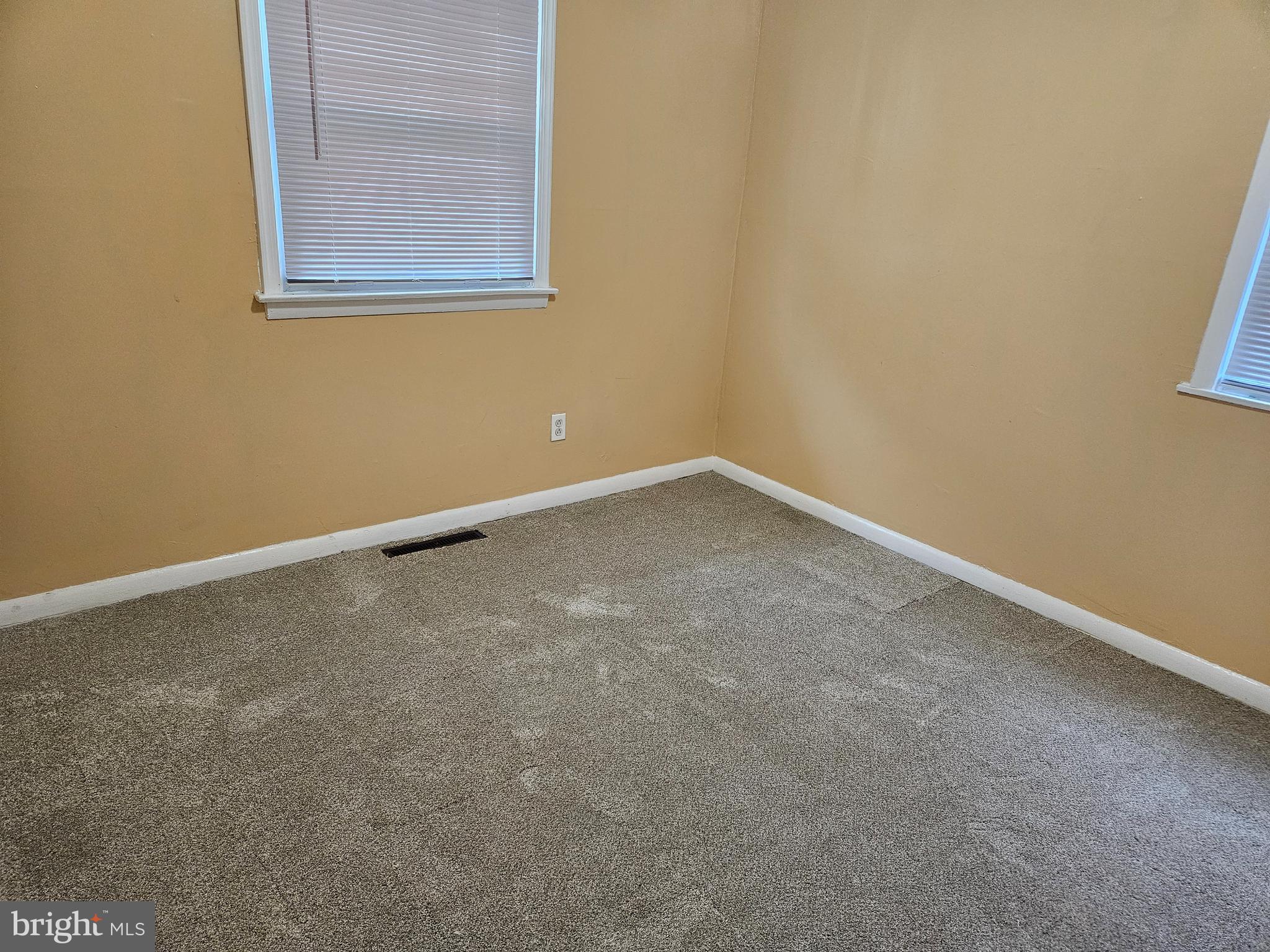 NOTTINGHAM VIL - Residential Lease