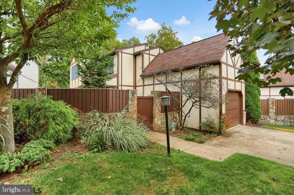 112 Westminster Court, State College, PA 16803