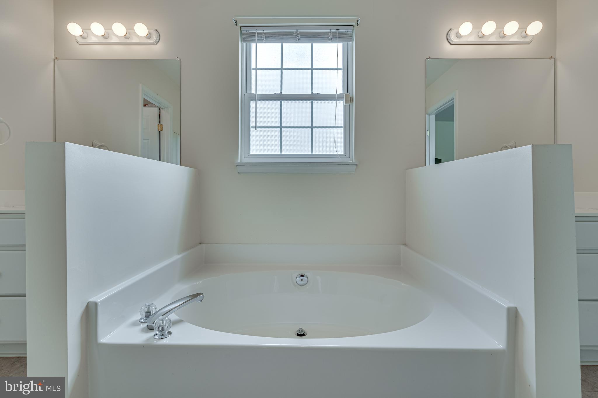 NORMANDIE WOODS - Residential