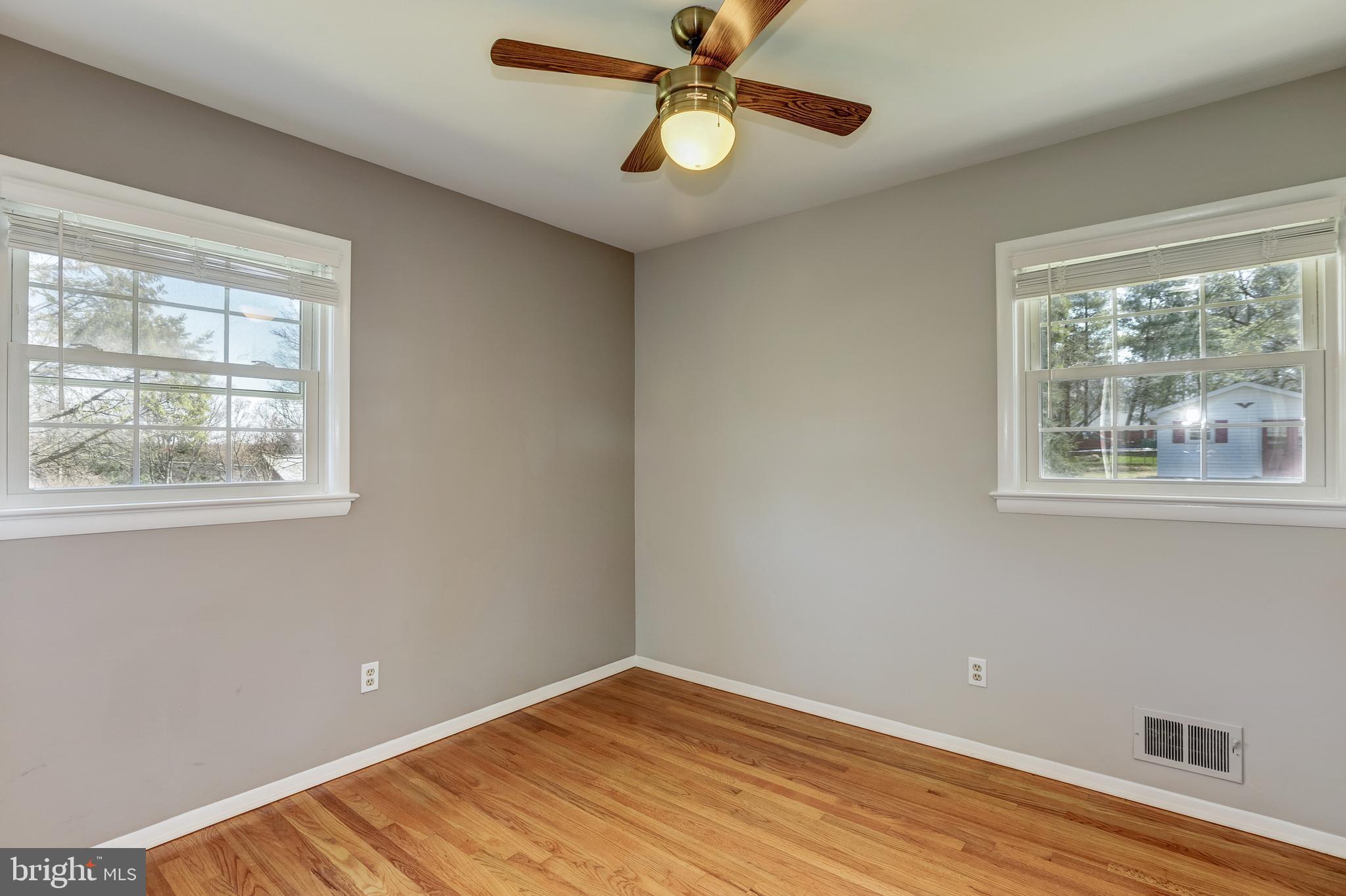 HILLWOOD ESTATES - Residential