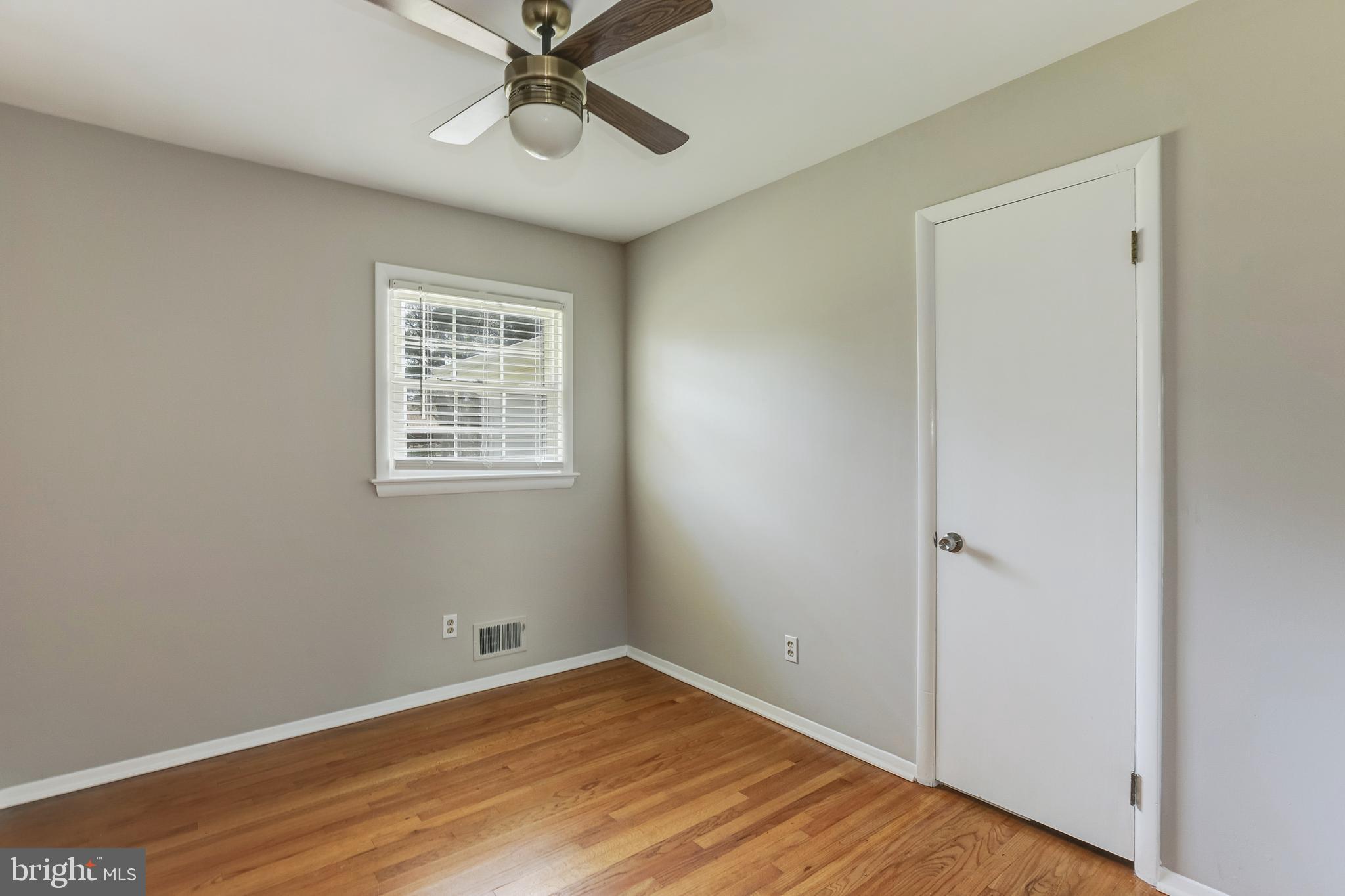 HILLWOOD ESTATES - Residential