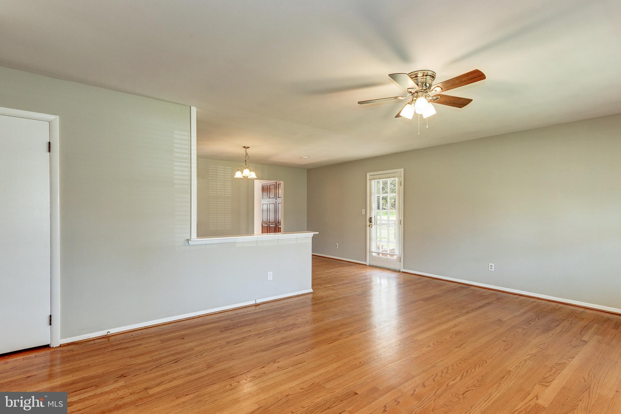 HILLWOOD ESTATES - Residential