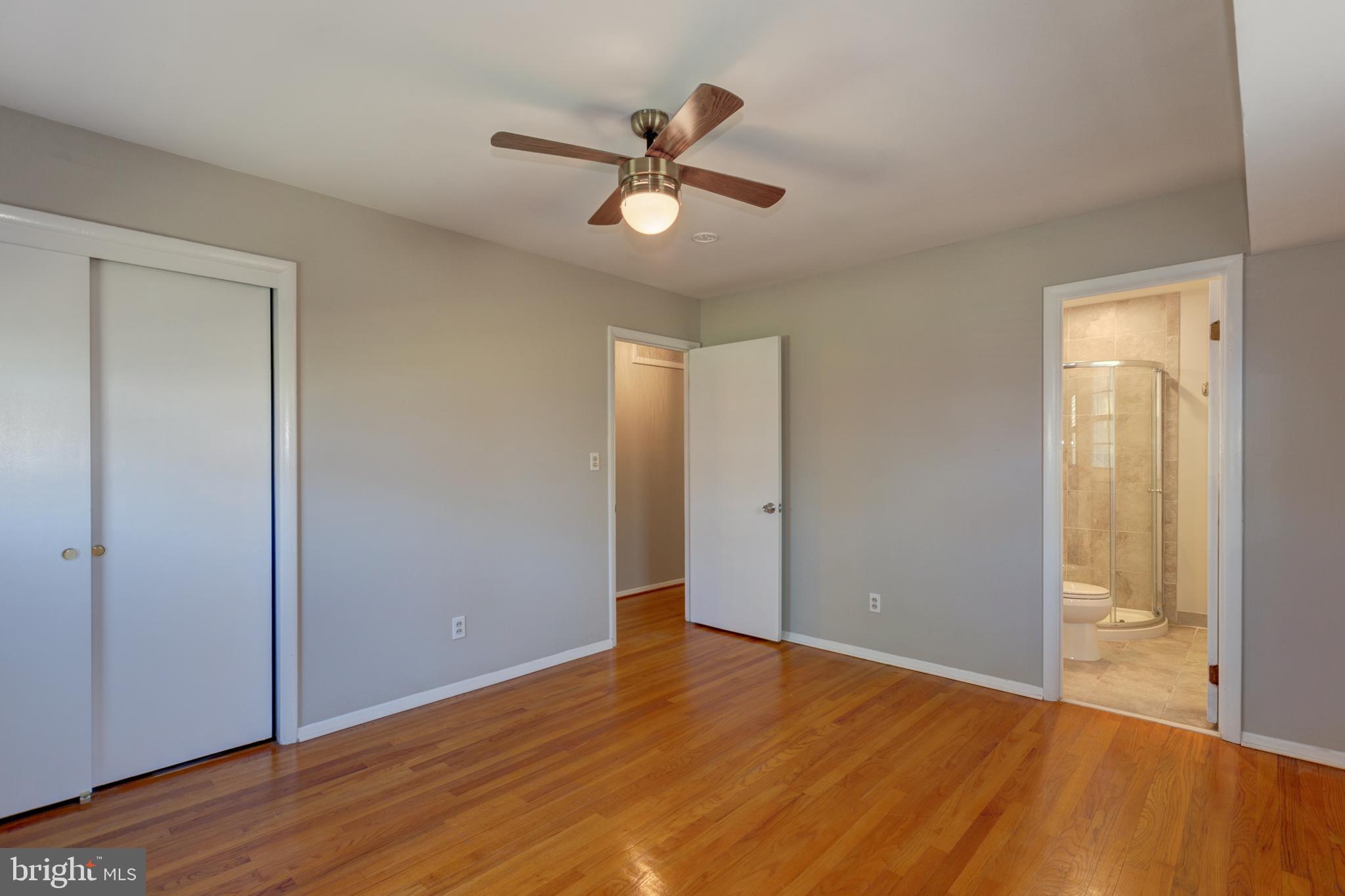 HILLWOOD ESTATES - Residential