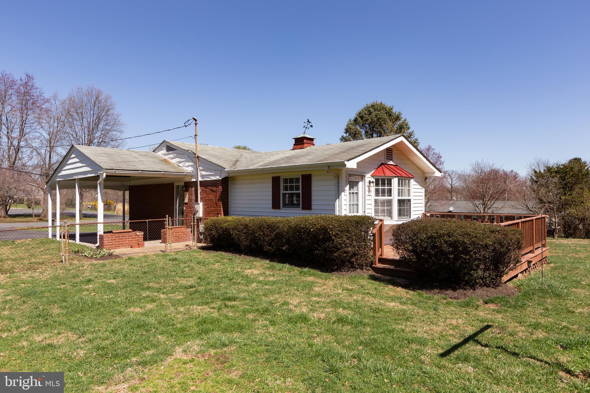 4 CINNAMON FERN ROAD