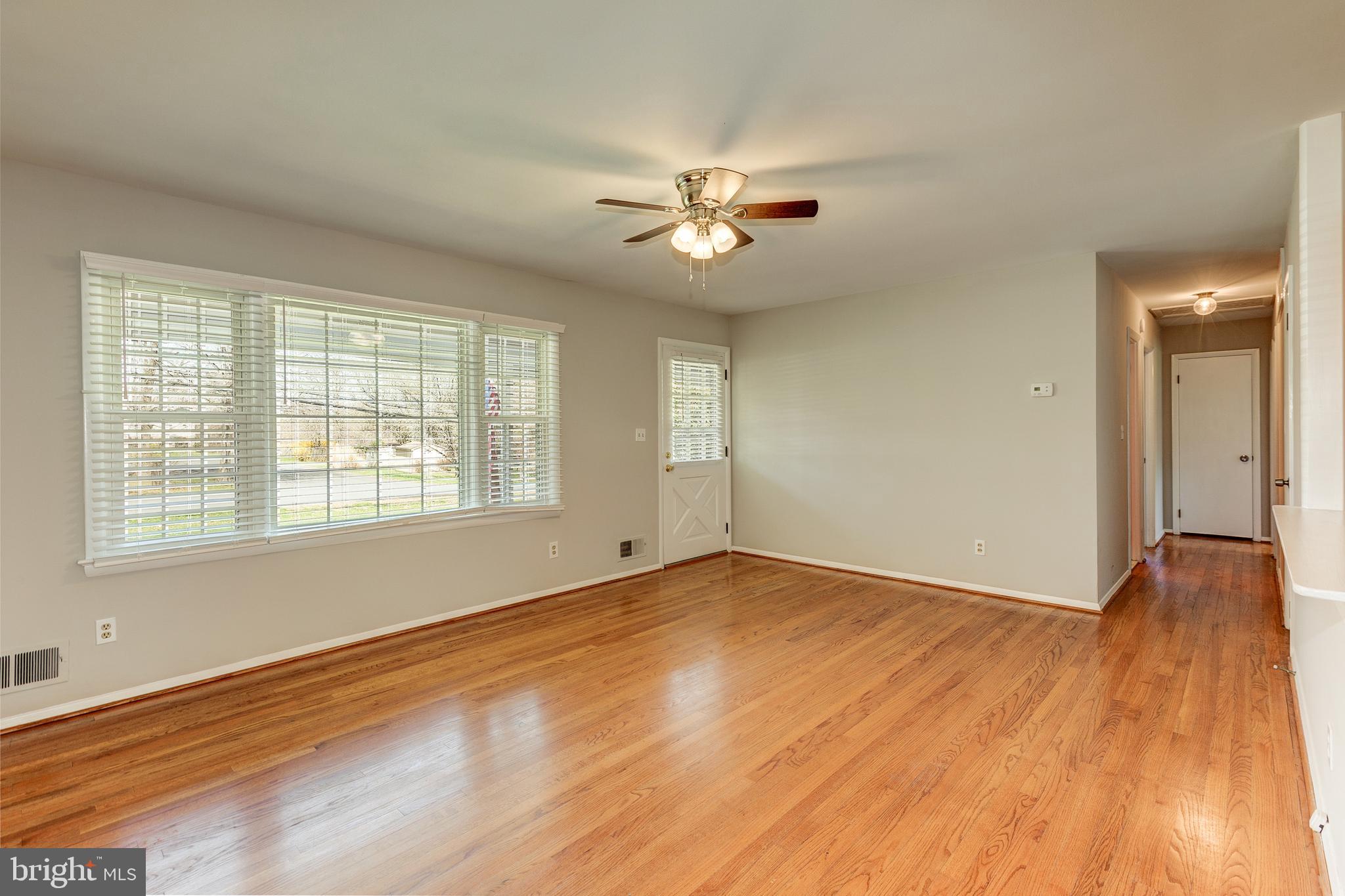 HILLWOOD ESTATES - Residential