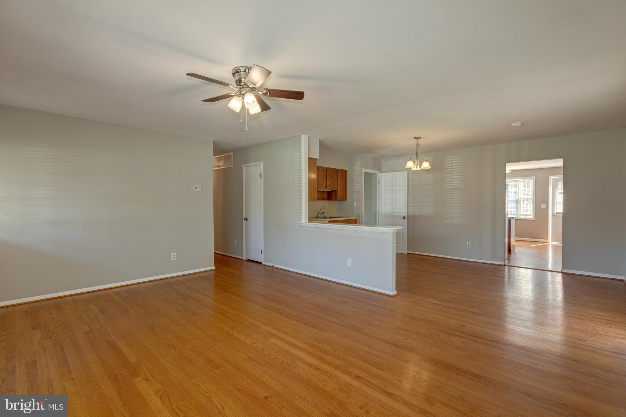 HILLWOOD ESTATES - Residential