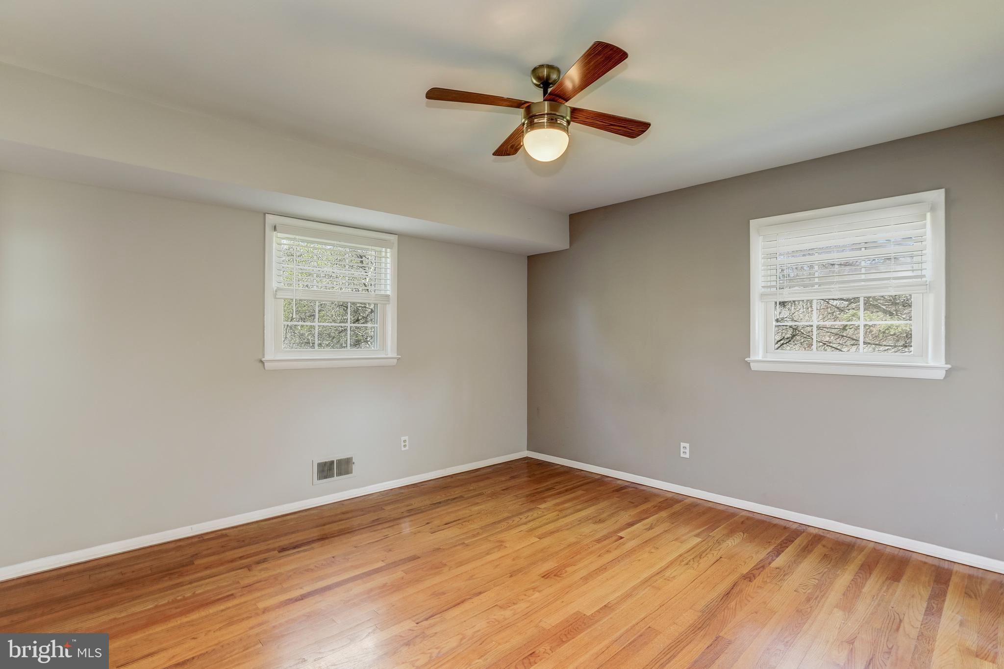HILLWOOD ESTATES - Residential