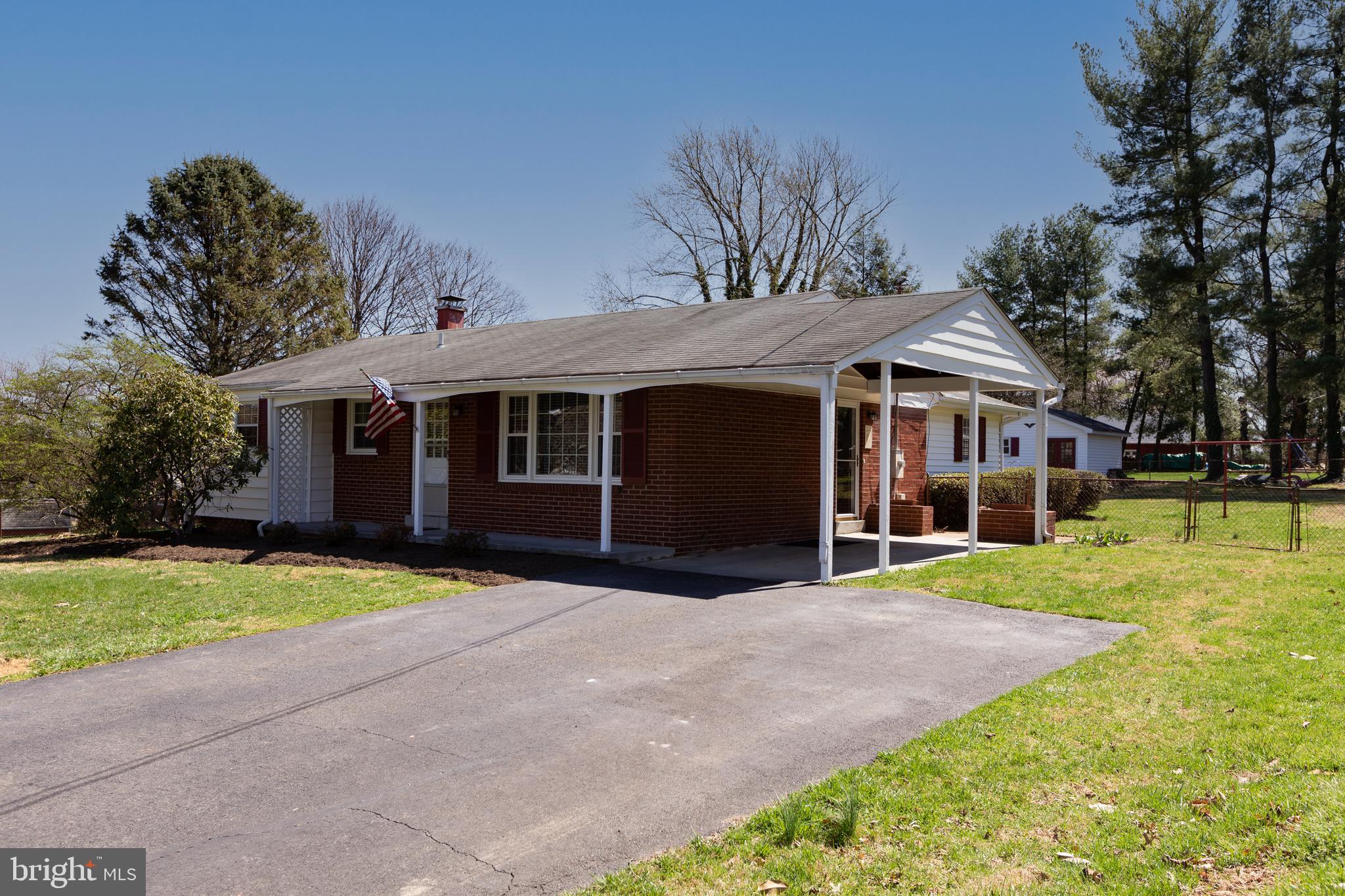 HILLWOOD ESTATES - Residential