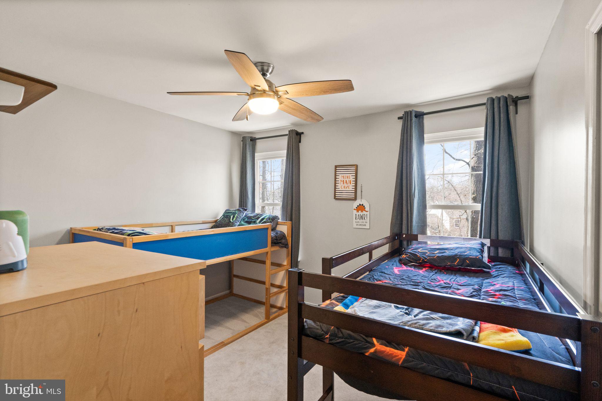 LAKE RIDGE - Residential