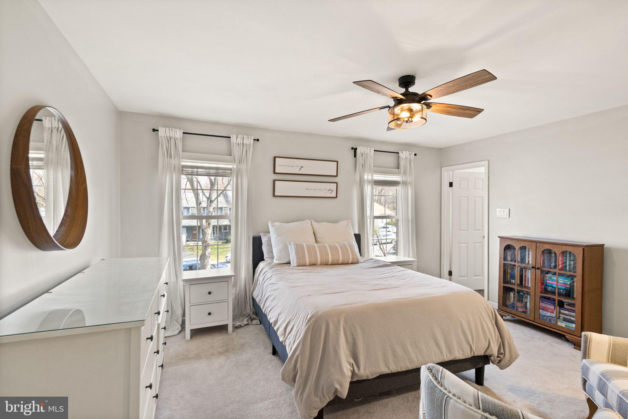 LAKE RIDGE - Residential