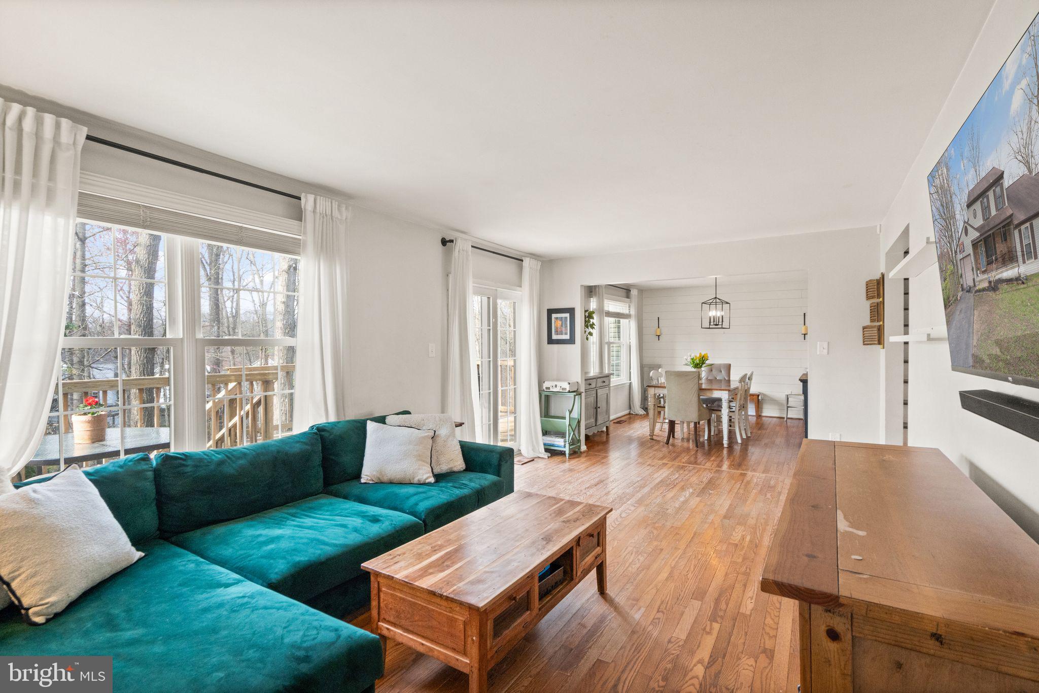 LAKE RIDGE - Residential